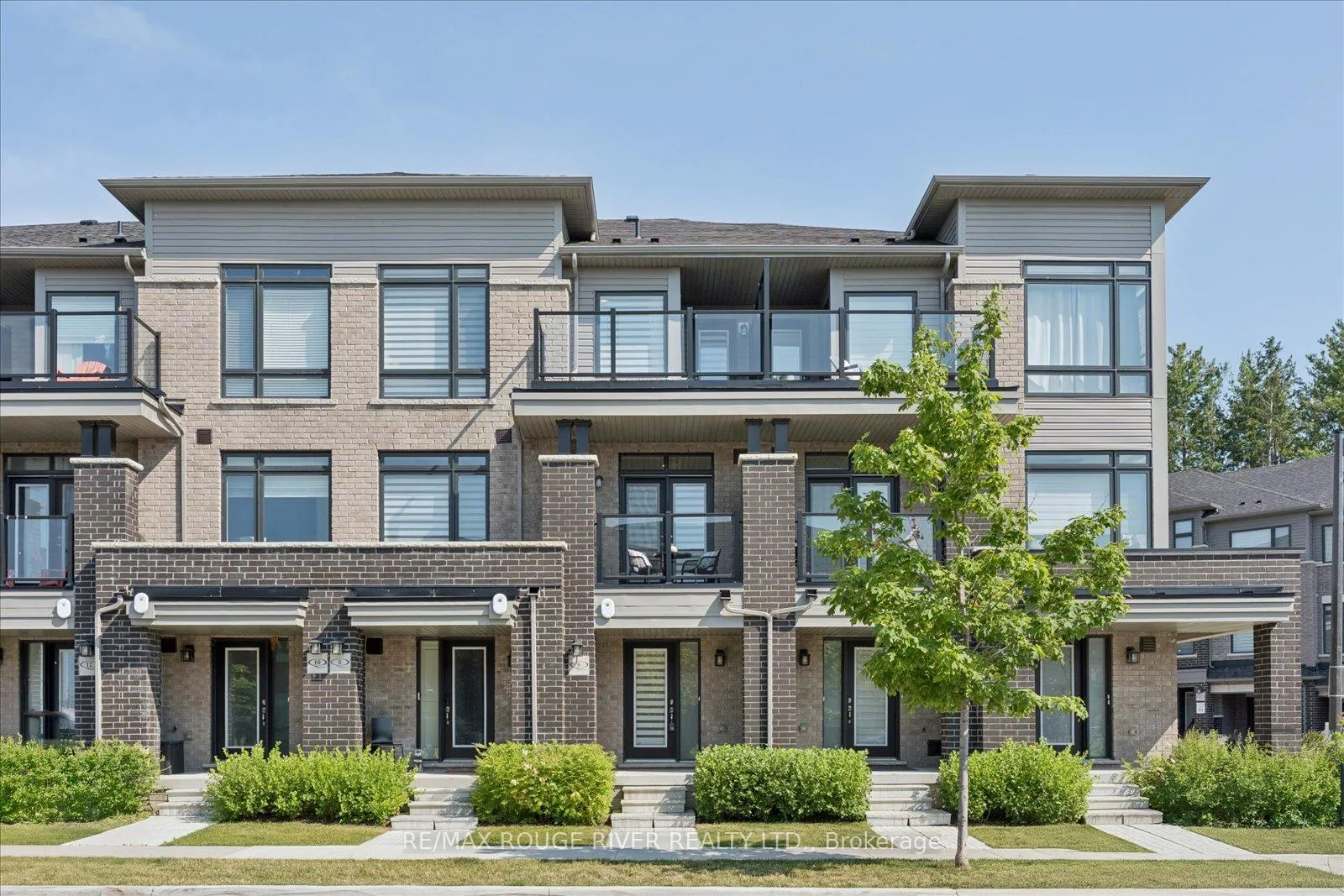Photo 2 of 6 Esquire Way, Whitby, Taunton North — HOMEH
