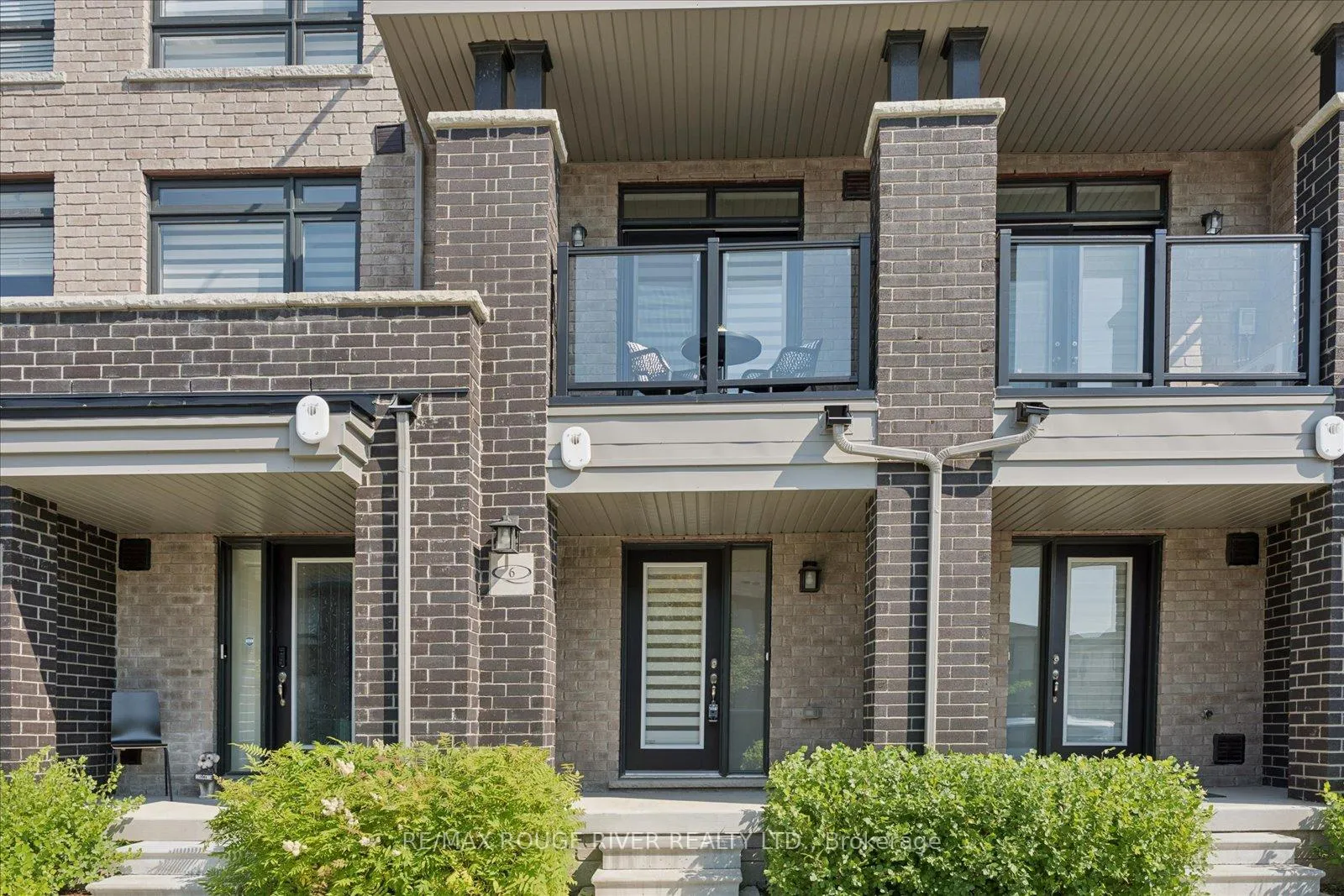 Photo 3 of 6 Esquire Way, Whitby, Taunton North — HOMEH