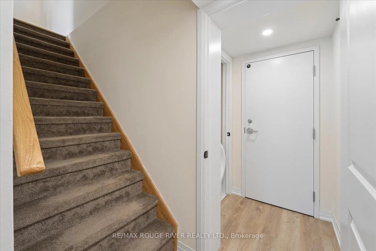 Photo 9 of 6 Esquire Way, Whitby, Taunton North — HOMEH