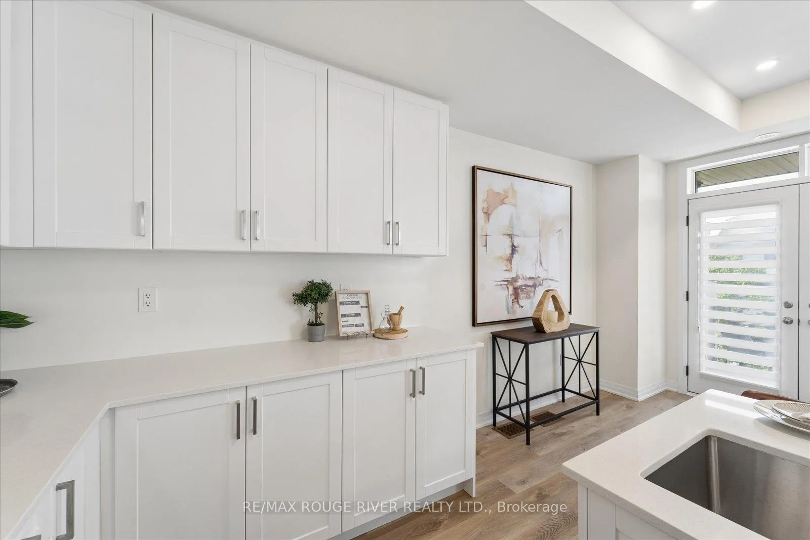Photo 16 of 6 Esquire Way, Whitby, Taunton North — HOMEH