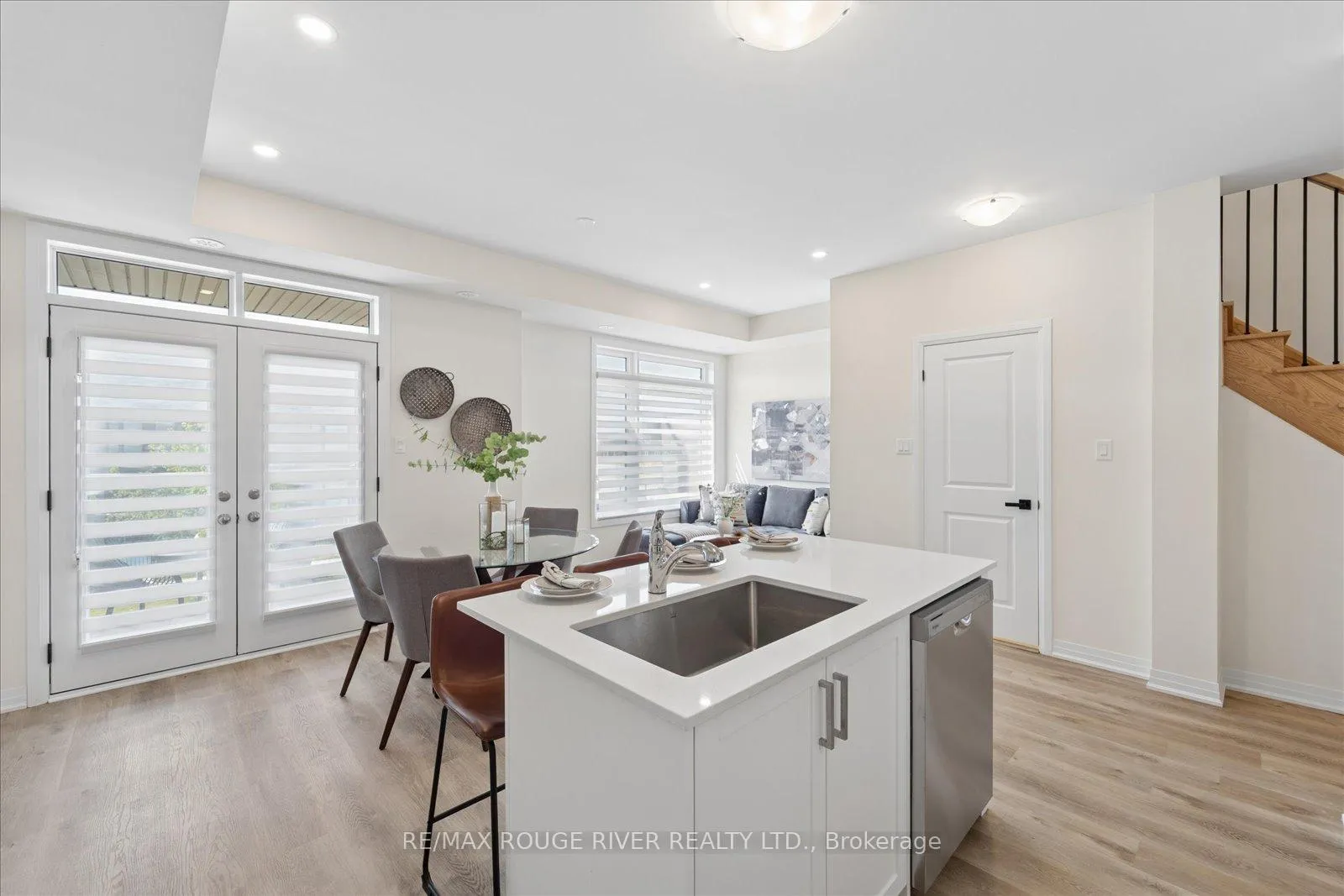 Photo 19 of 6 Esquire Way, Whitby, Taunton North — HOMEH