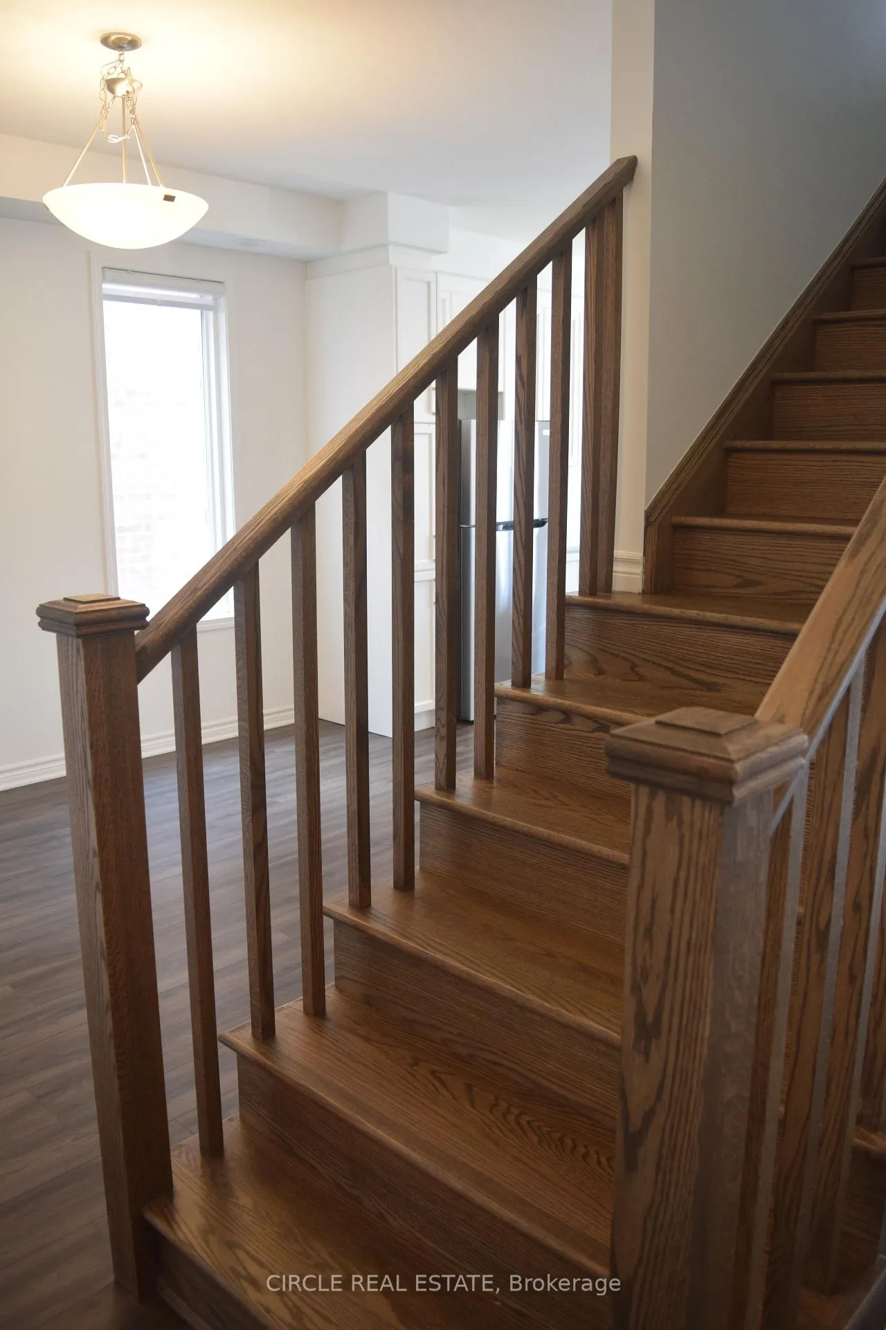 Photo 5 of 116 Ennerdale Street, Barrie, Rural Barrie Southwest — HOMEH