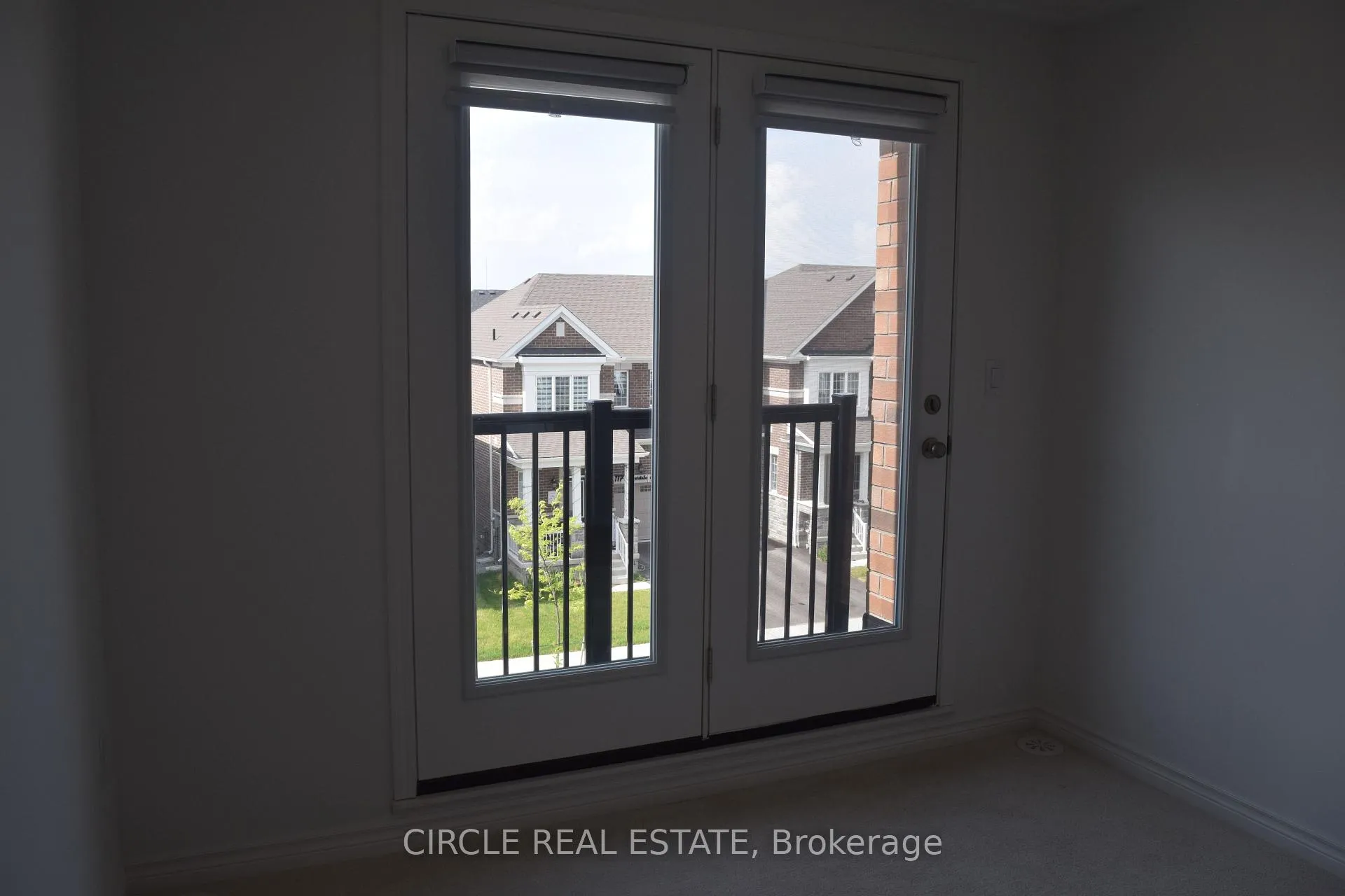 Photo 15 of 116 Ennerdale Street, Barrie, Rural Barrie Southwest — HOMEH