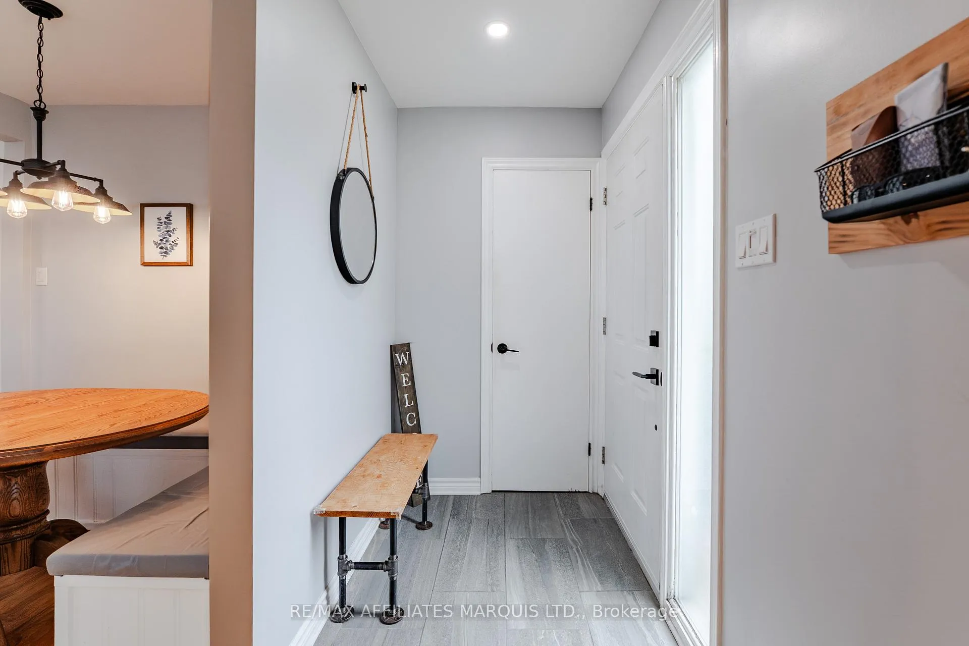 Photo 6 of 426 Bellevue Crescent, Cornwall, Cornwall — HOMEH