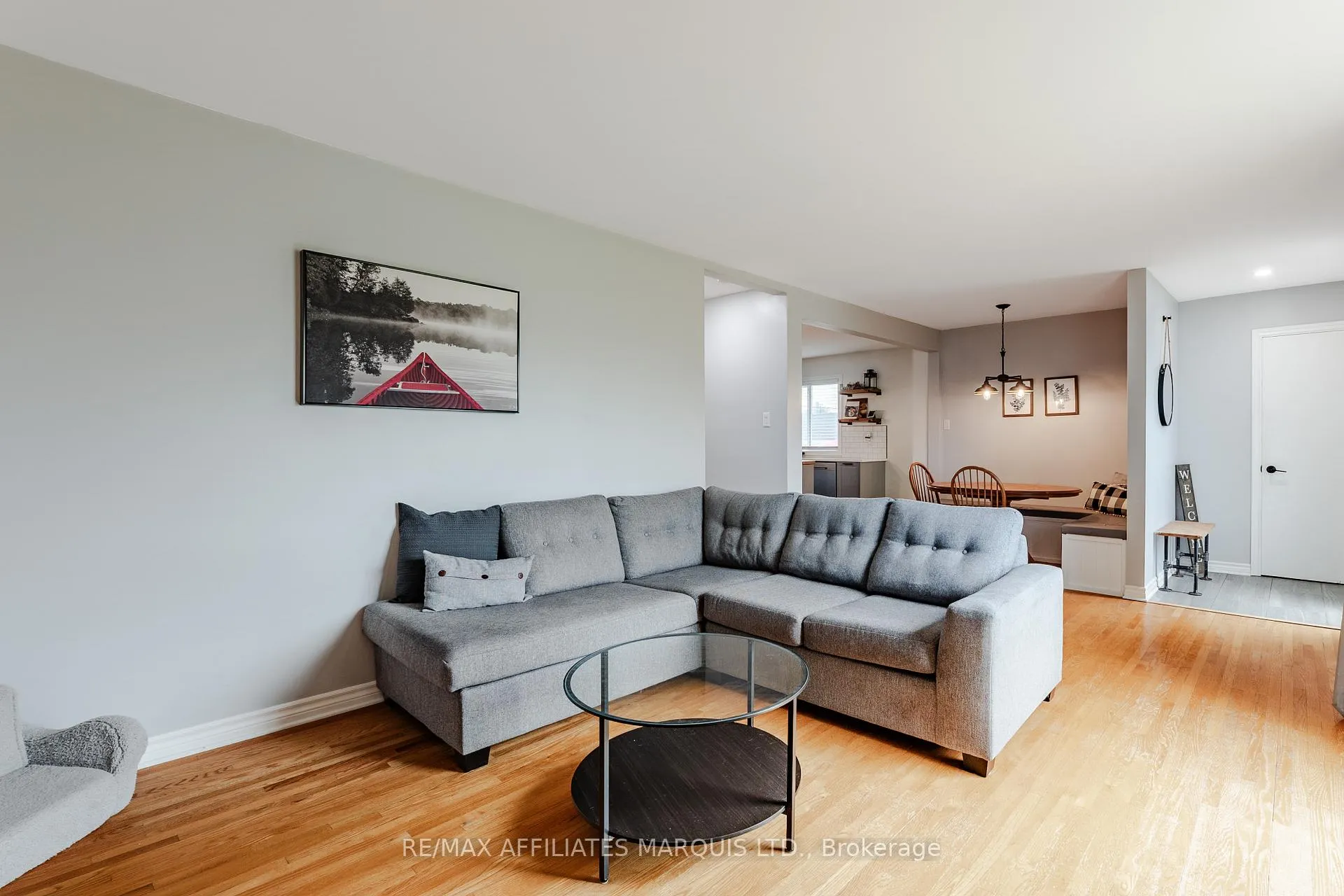 Photo 9 of 426 Bellevue Crescent, Cornwall, Cornwall — HOMEH