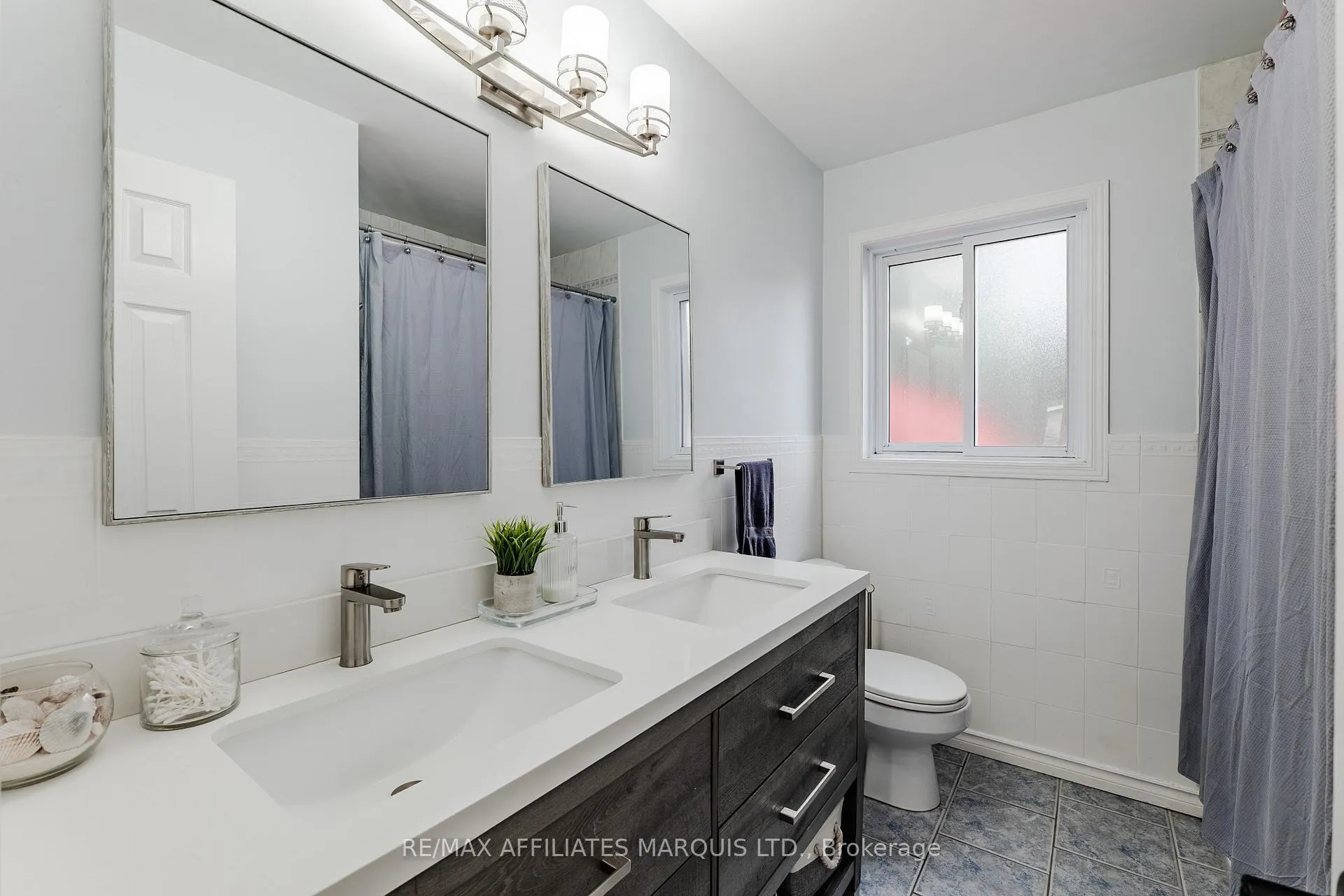 Photo 22 of 426 Bellevue Crescent, Cornwall, Cornwall — HOMEH