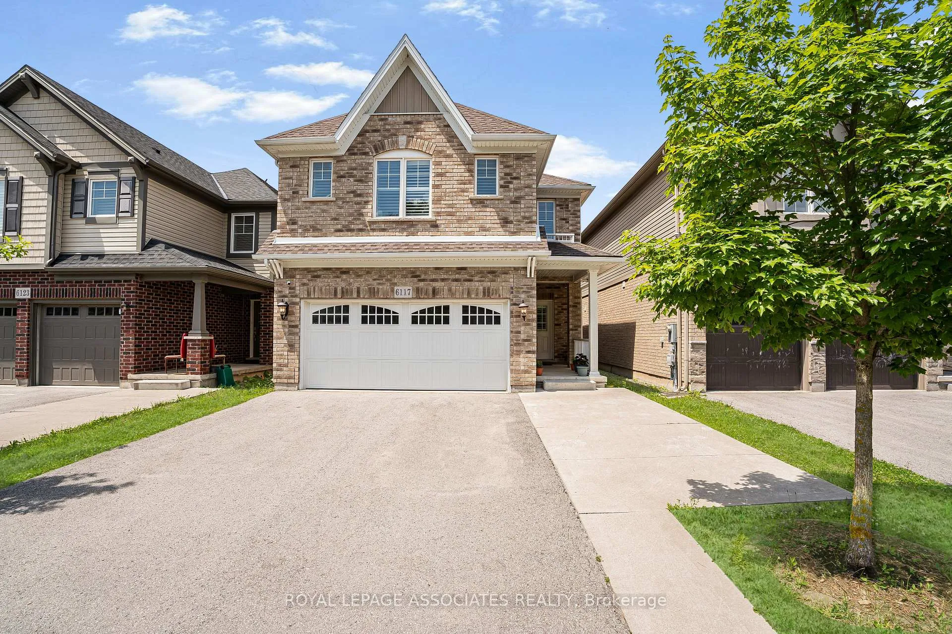 Front of 6117 Eaglewood Drive