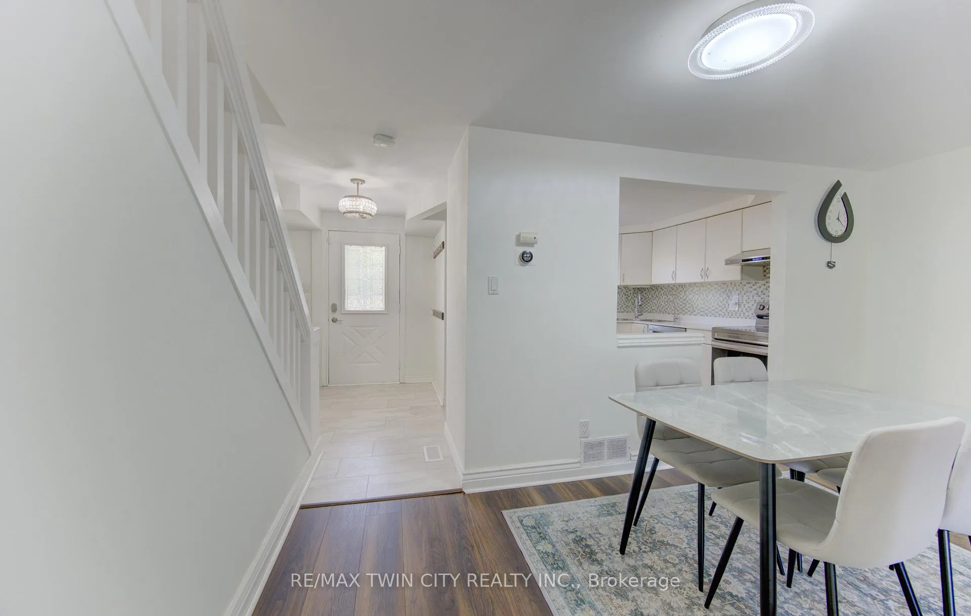 Photo 4 of 32 Enfield Drive, Cambridge, Christopher-Champlain — HOMEH