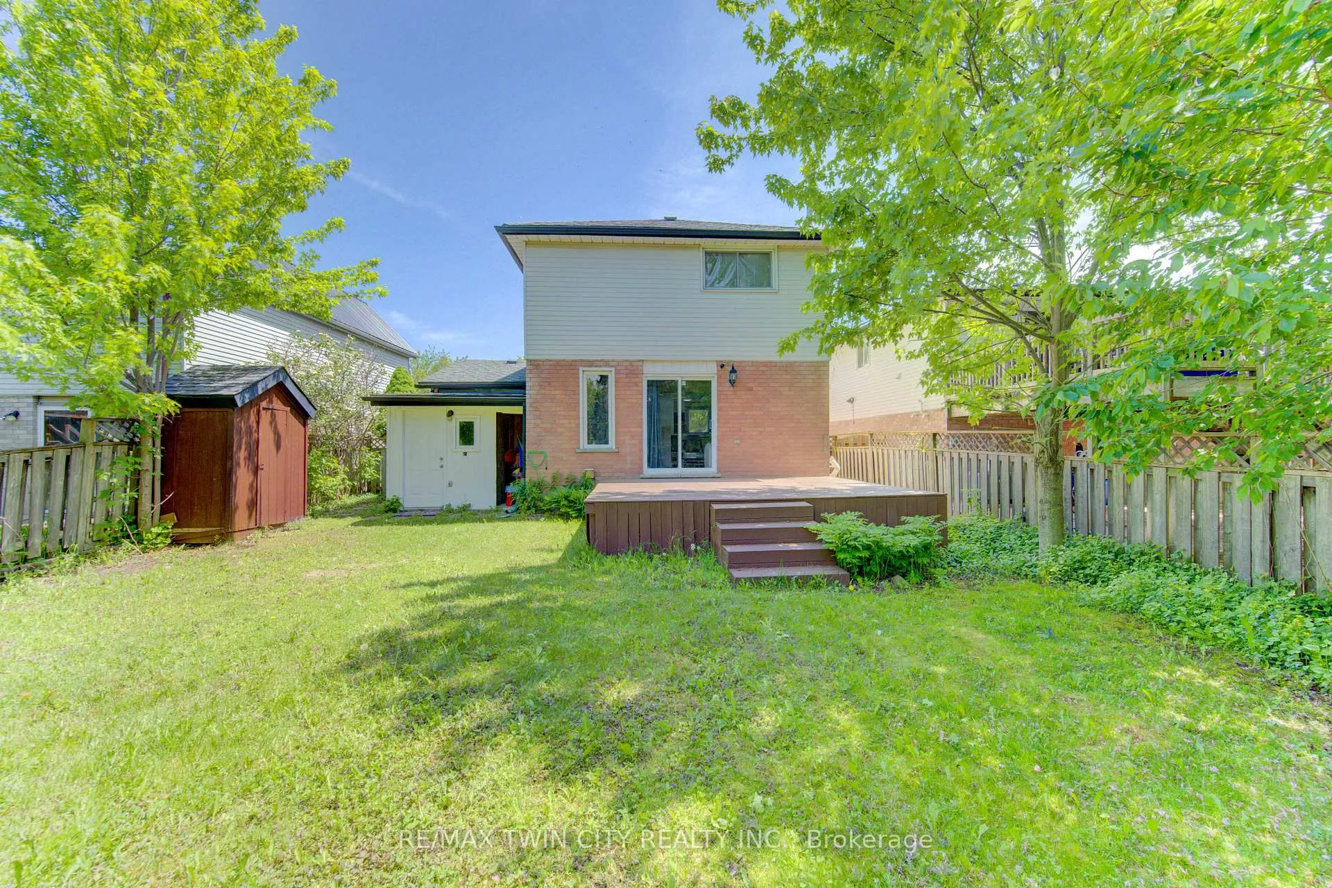 Photo 31 of 32 Enfield Drive, Cambridge, Christopher-Champlain — HOMEH
