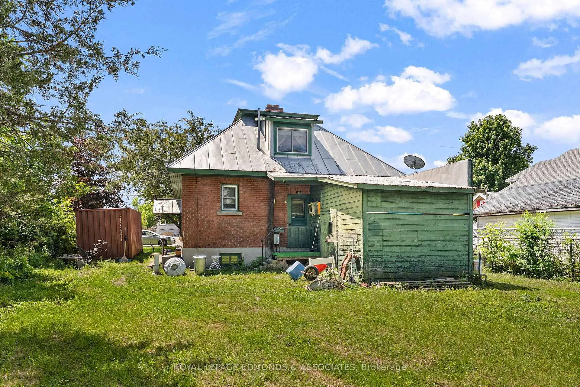 Photo 23 of 605 Perth Street, Pembroke, Pembroke — HOMEH