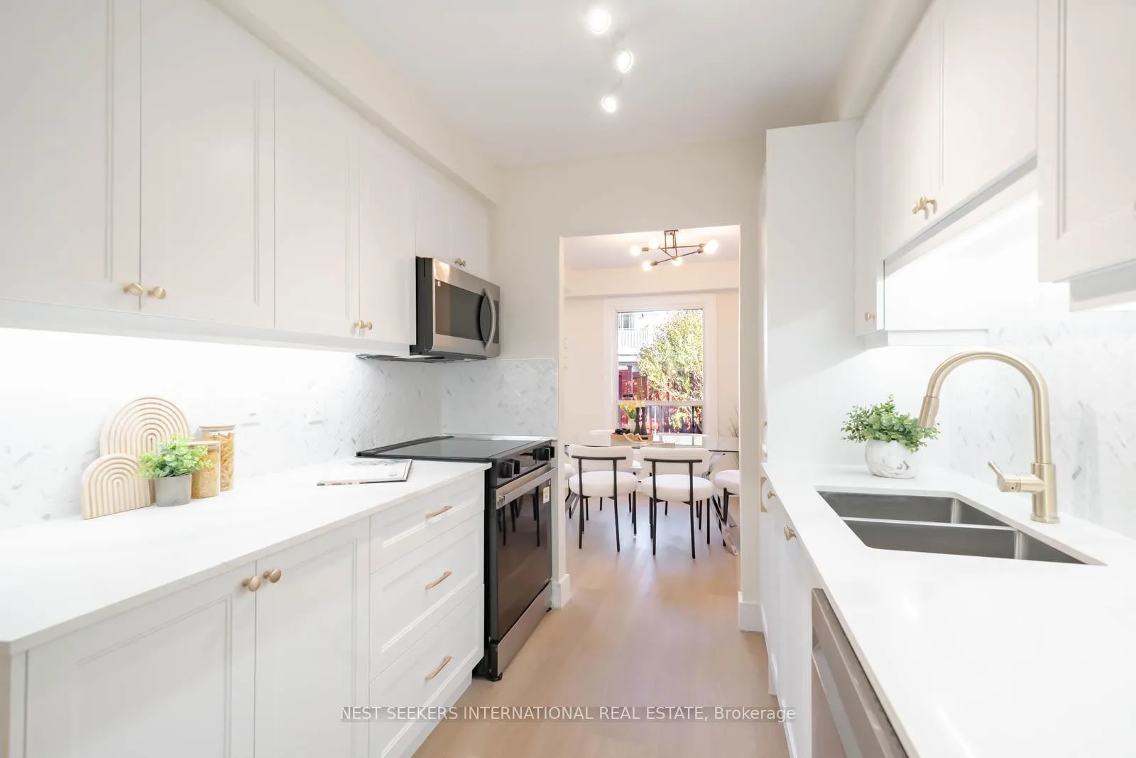 Photo 8 of Unit 23, 3430 Brandon Gate Drive, Mississauga, Malton — HOMEH