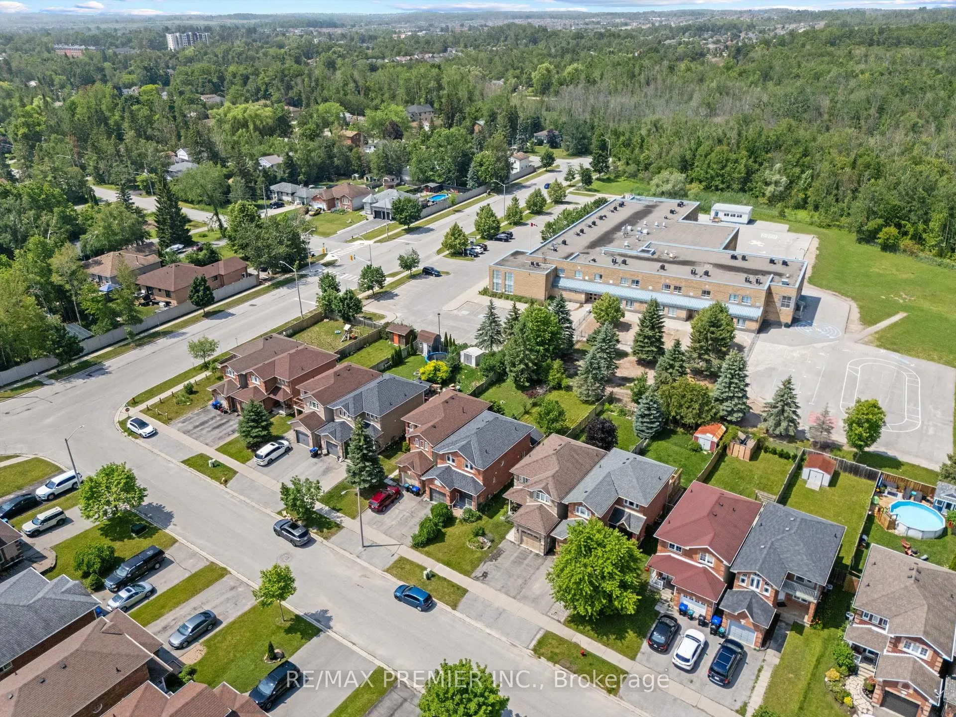 Photo 35 of 2272 Warrington Way, Innisfil, Alcona — HOMEH