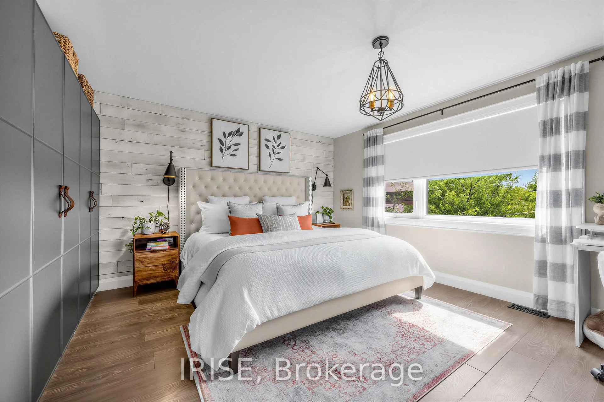 Photo 17 of 2 Beechwood Avenue, Toronto, Rockcliffe-Smythe — HOMEH