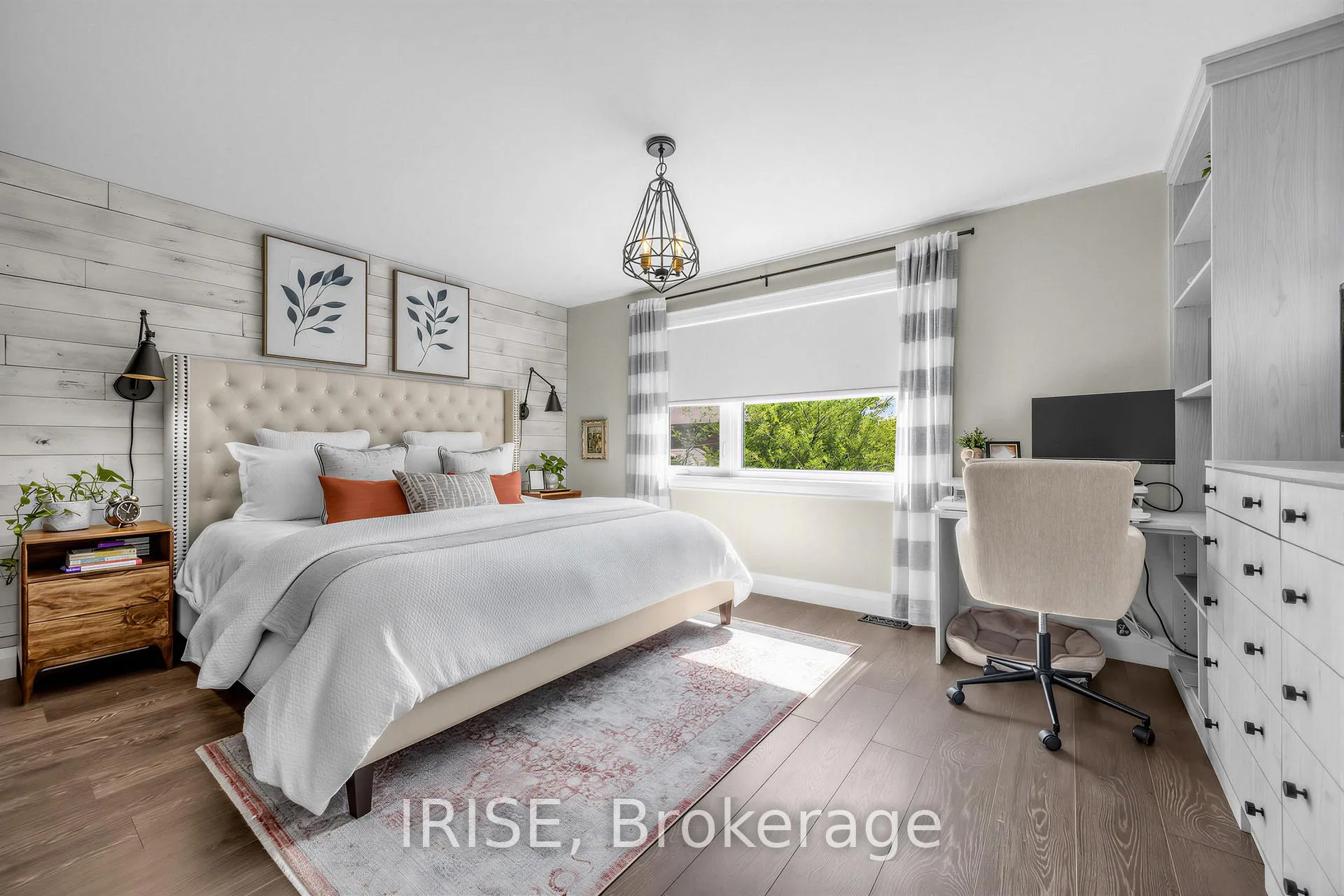 Photo 18 of 2 Beechwood Avenue, Toronto, Rockcliffe-Smythe — HOMEH