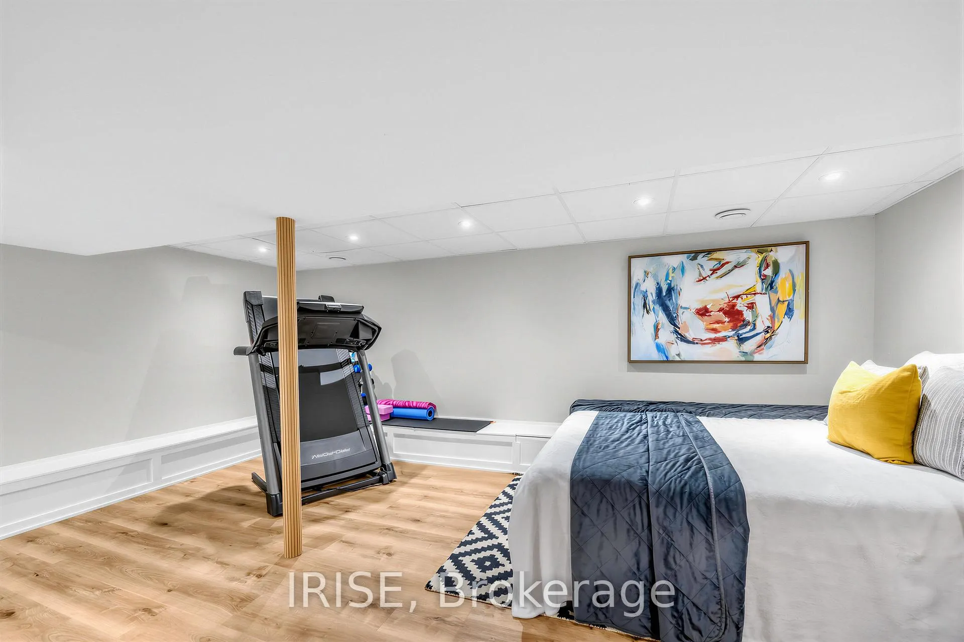 Photo 19 of 2 Beechwood Avenue, Toronto, Rockcliffe-Smythe — HOMEH