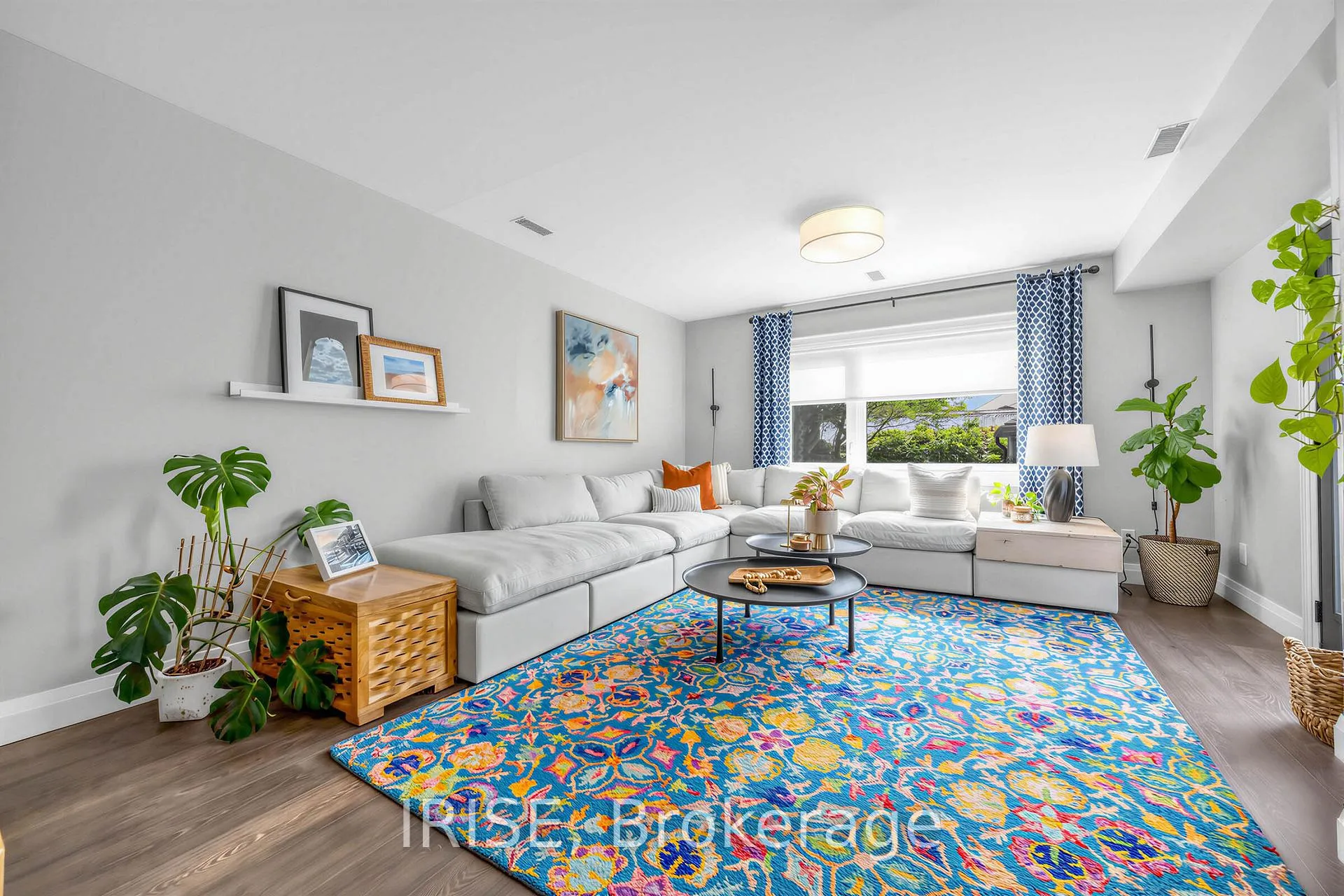 Photo 25 of 2 Beechwood Avenue, Toronto, Rockcliffe-Smythe — HOMEH