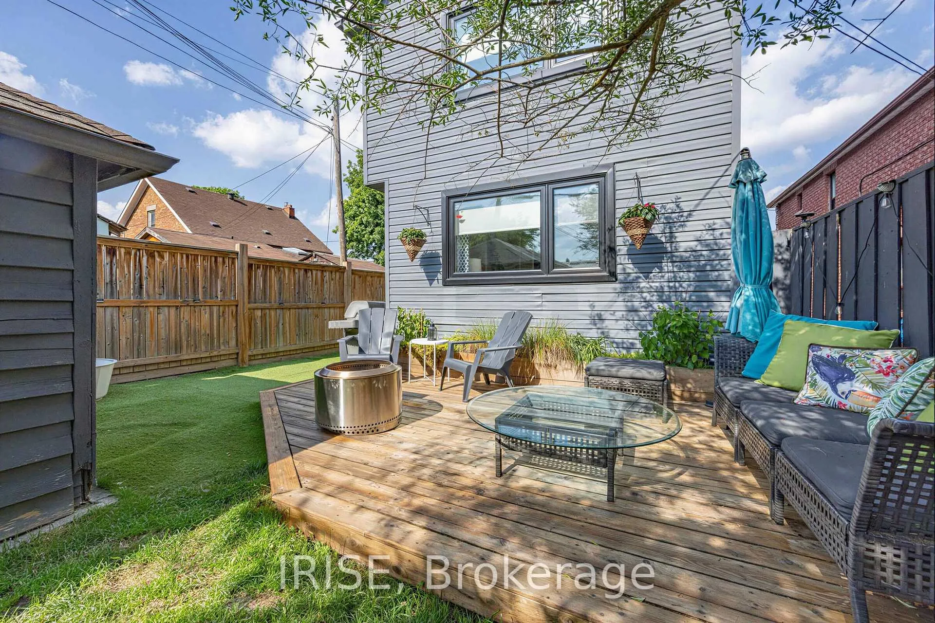 Photo 29 of 2 Beechwood Avenue, Toronto, Rockcliffe-Smythe — HOMEH