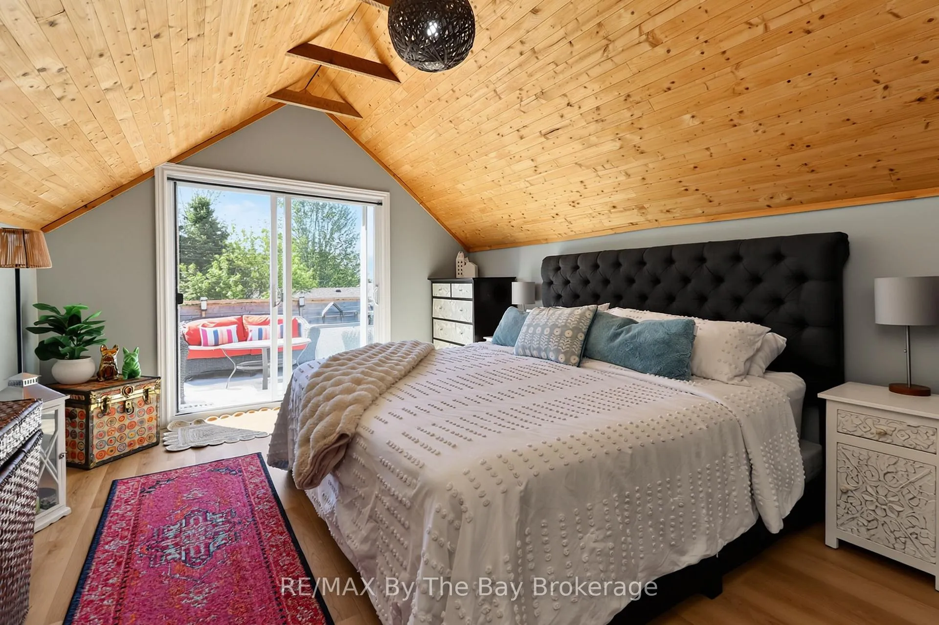 Photo 33 of 87 Queen Street W, Springwater, Elmvale — HOMEH