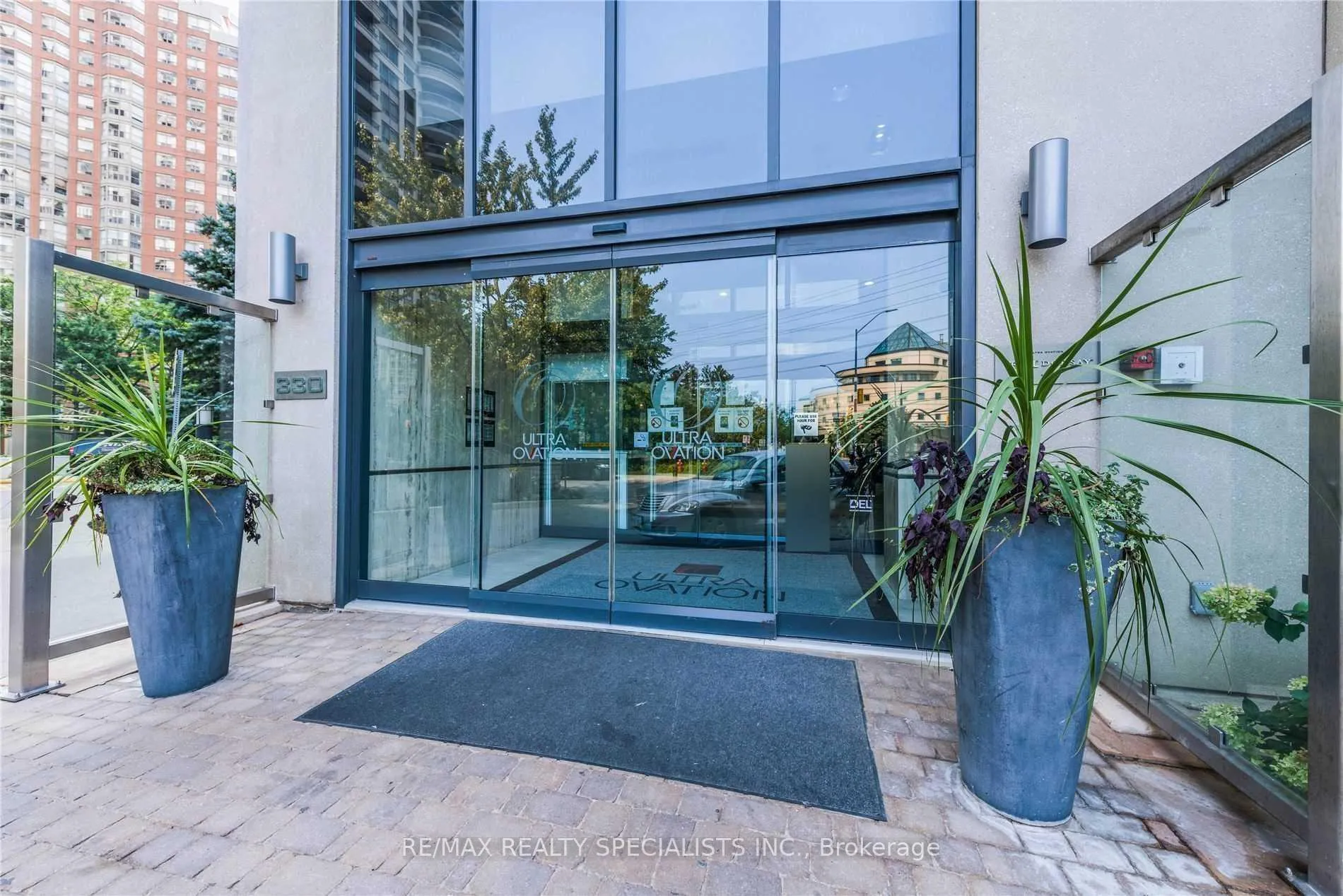 Photo 2 of Unit 3207, 330 Burnhamthorpe Road W, Mississauga, City Centre — HOMEH