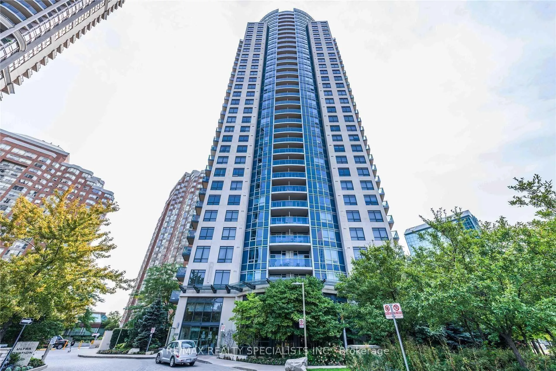 Photo 3 of Unit 3207, 330 Burnhamthorpe Road W, Mississauga, City Centre — HOMEH