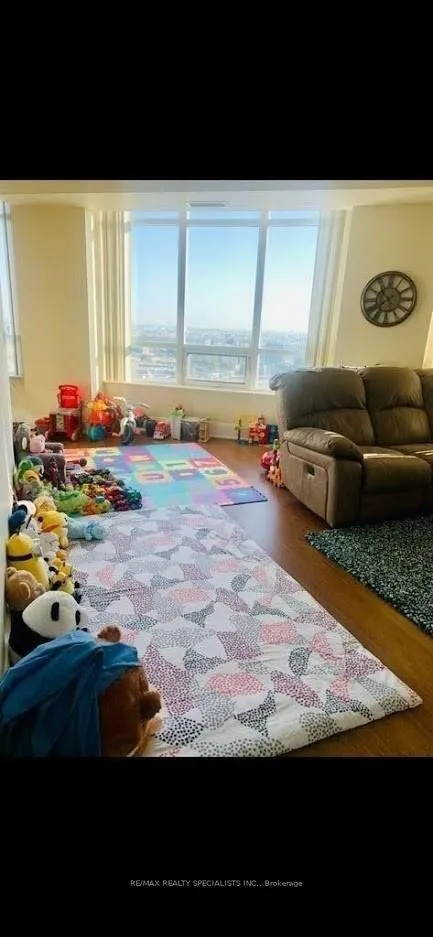 Photo 10 of Unit 3207, 330 Burnhamthorpe Road W, Mississauga, City Centre — HOMEH