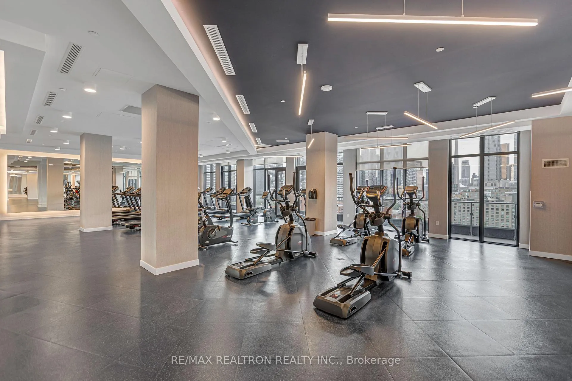Photo 35 of Unit 1439, 135 Lower Sherbourne Street, Toronto, Waterfront Communities — HOMEH