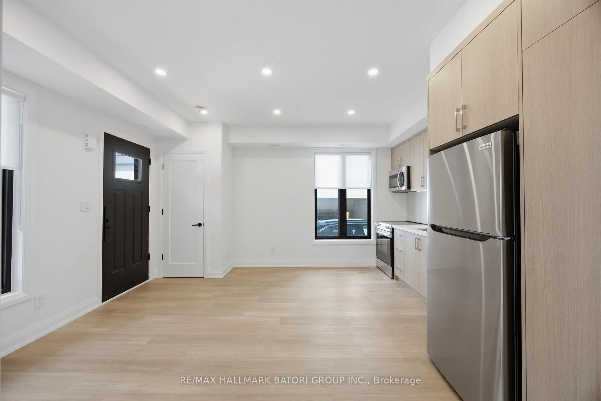 Photo 12 of Unit 4, 56 Camberwell Road, Toronto, Humewood-Cedarvale — HOMEH