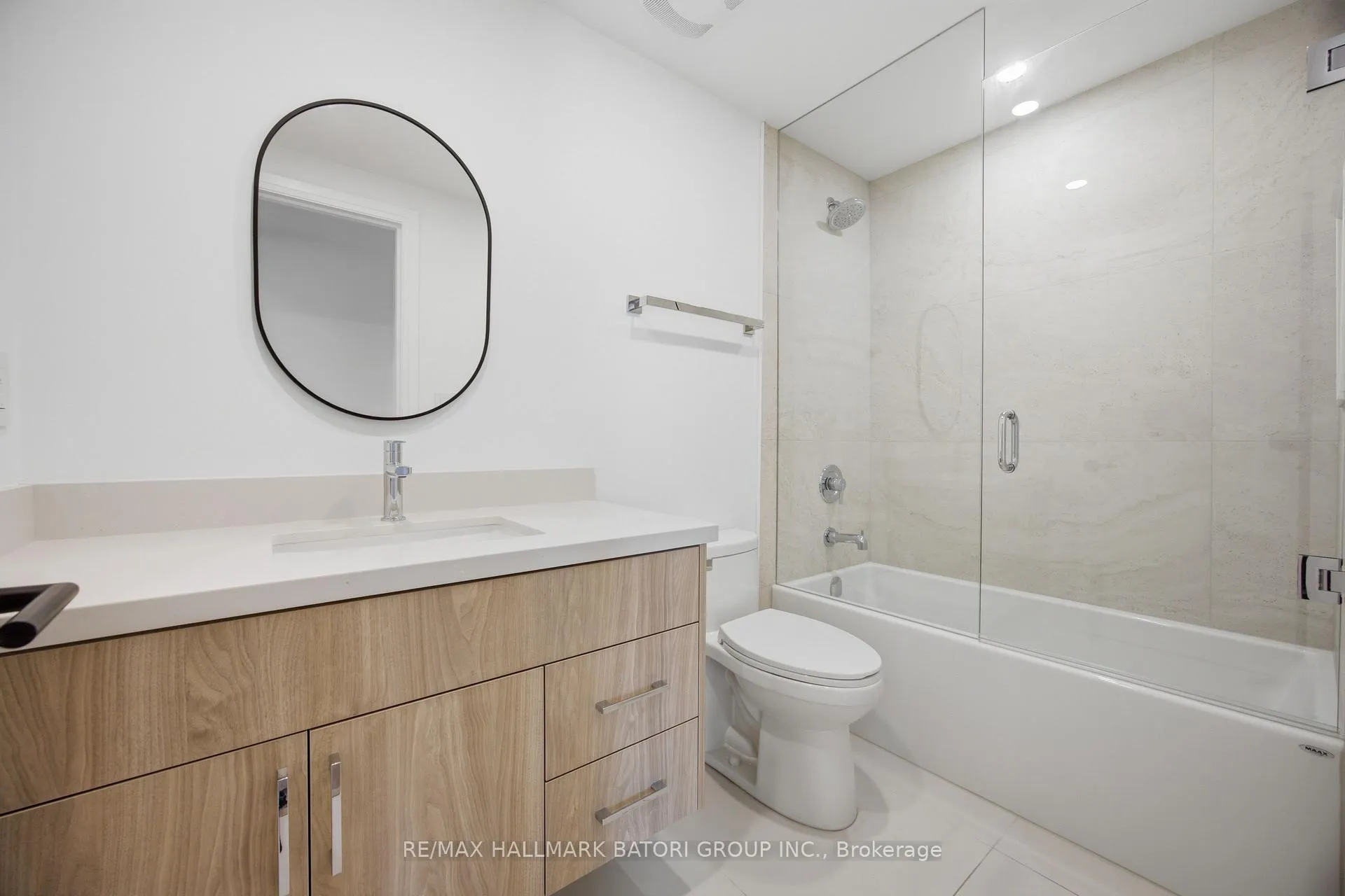 Photo 15 of Unit 4, 56 Camberwell Road, Toronto, Humewood-Cedarvale — HOMEH