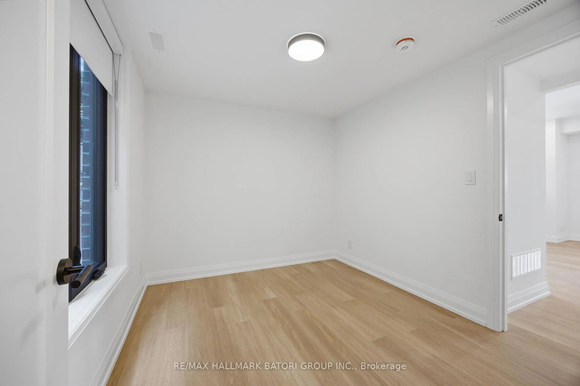 Photo 18 of Unit 4, 56 Camberwell Road, Toronto, Humewood-Cedarvale — HOMEH