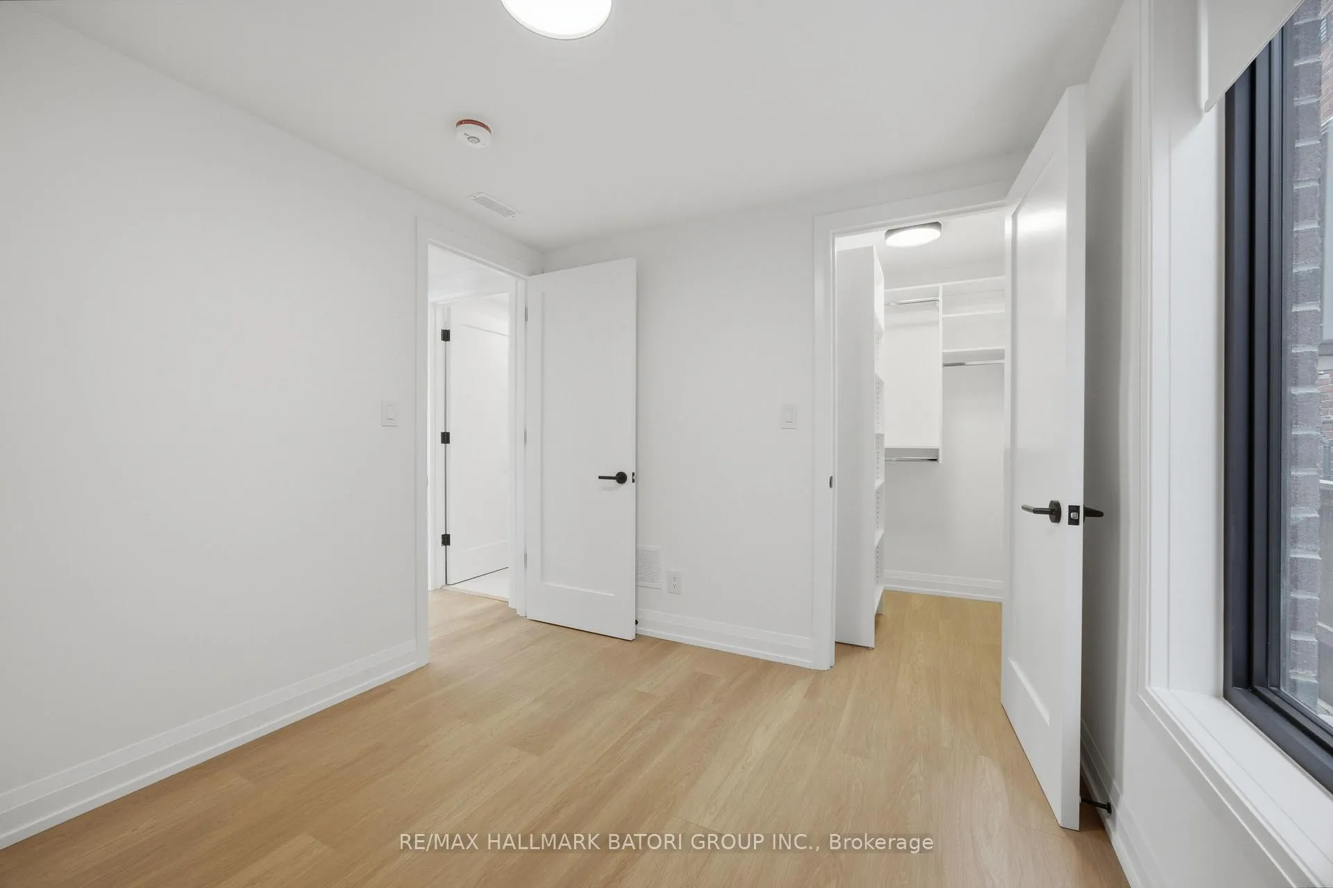 Photo 19 of Unit 4, 56 Camberwell Road, Toronto, Humewood-Cedarvale — HOMEH