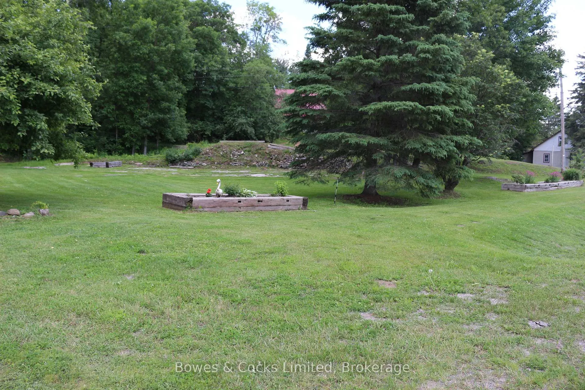 Photo 17 of 3994 County Road 620, North Kawartha — HOMEH