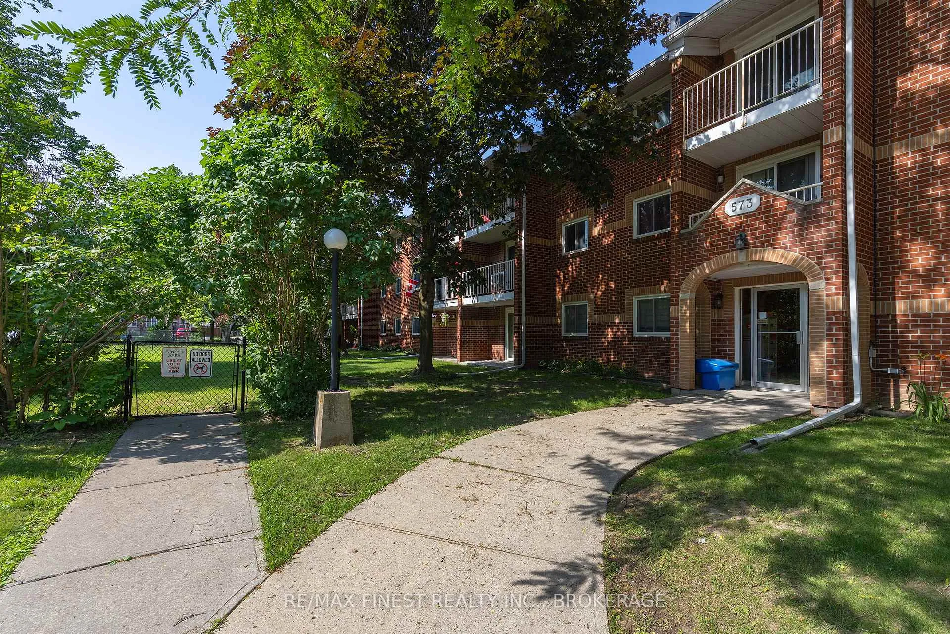 Photo 7 of Unit 206, 573 Armstrong Road, Kingston, East Gardiners Rd — HOMEH
