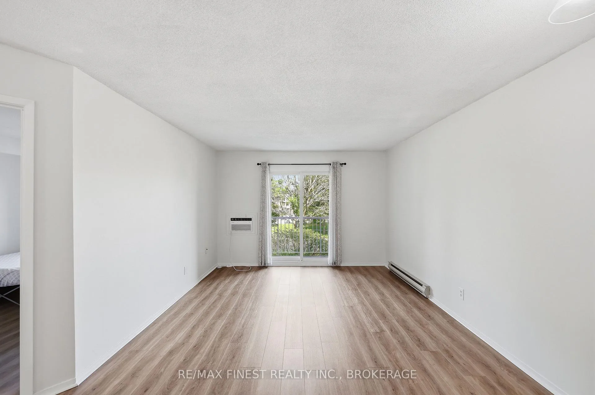 Photo 15 of Unit 206, 573 Armstrong Road, Kingston, East Gardiners Rd — HOMEH