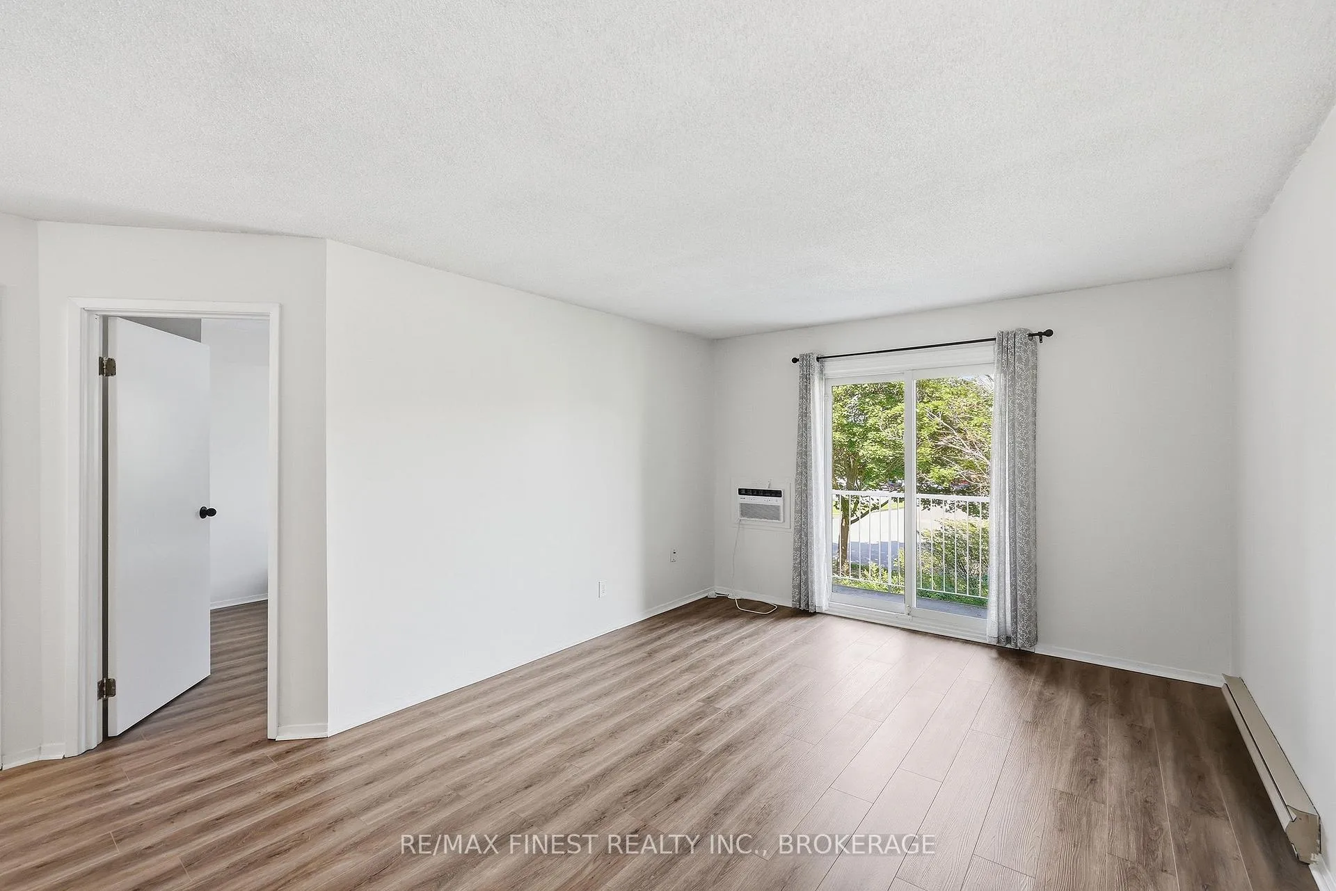 Photo 18 of Unit 206, 573 Armstrong Road, Kingston, East Gardiners Rd — HOMEH