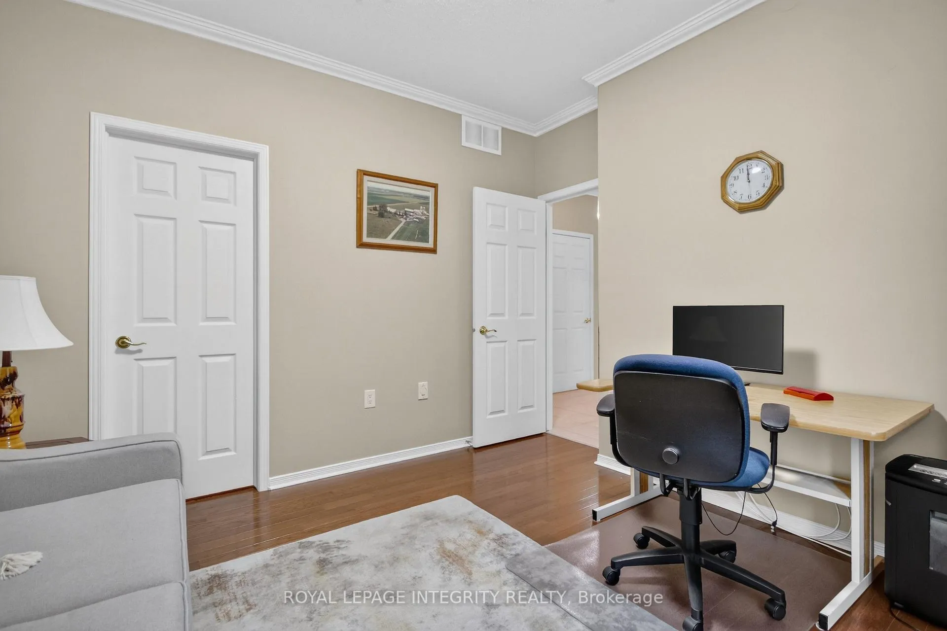 Photo 8 of 626 Country Trail Private, Ottawa, Carlsbad Springs — HOMEH