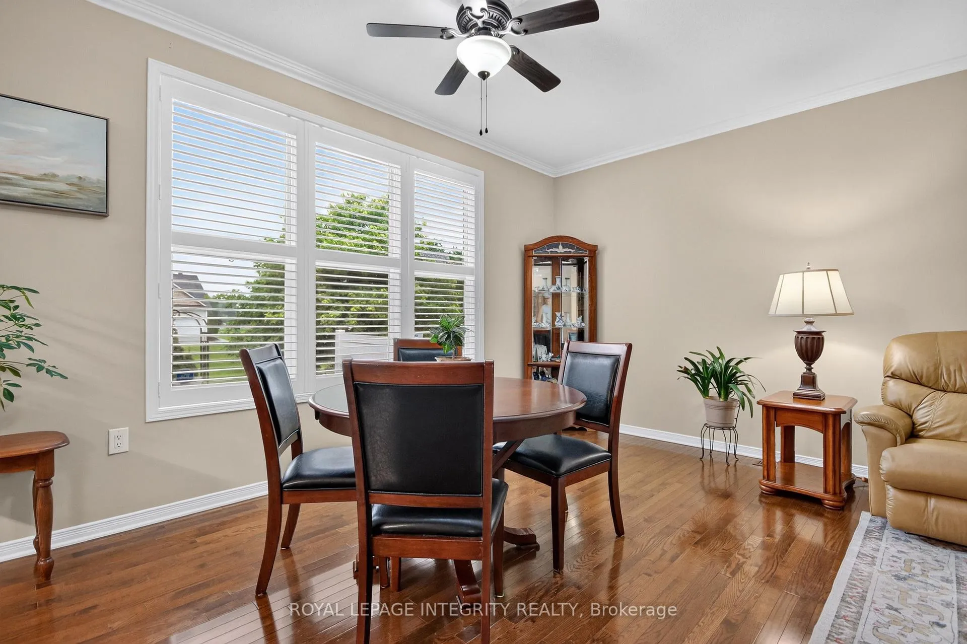 Photo 13 of 626 Country Trail Private, Ottawa, Carlsbad Springs — HOMEH