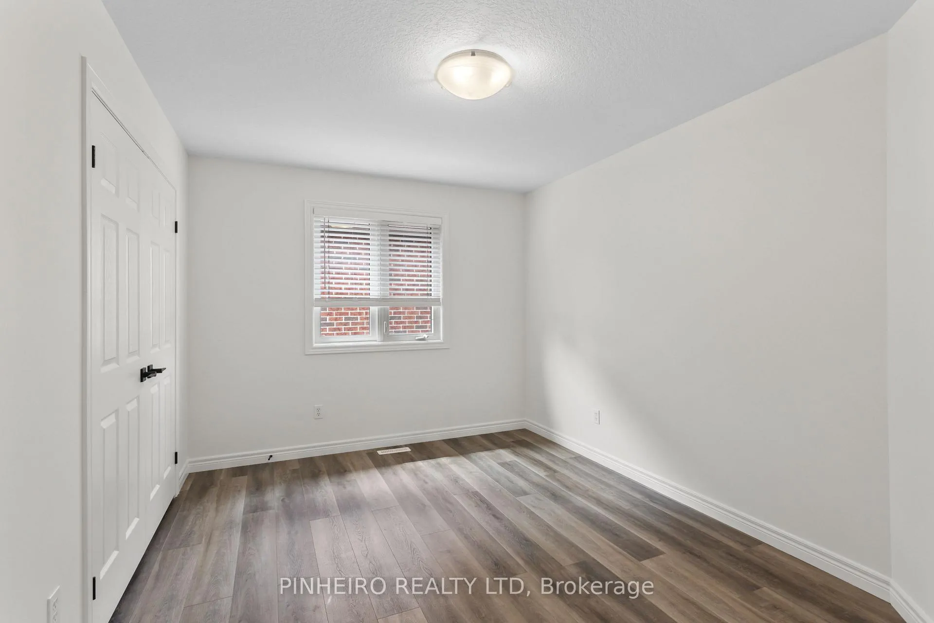 Photo 12 of 454 Cottontail Crescent, London, North B — HOMEH