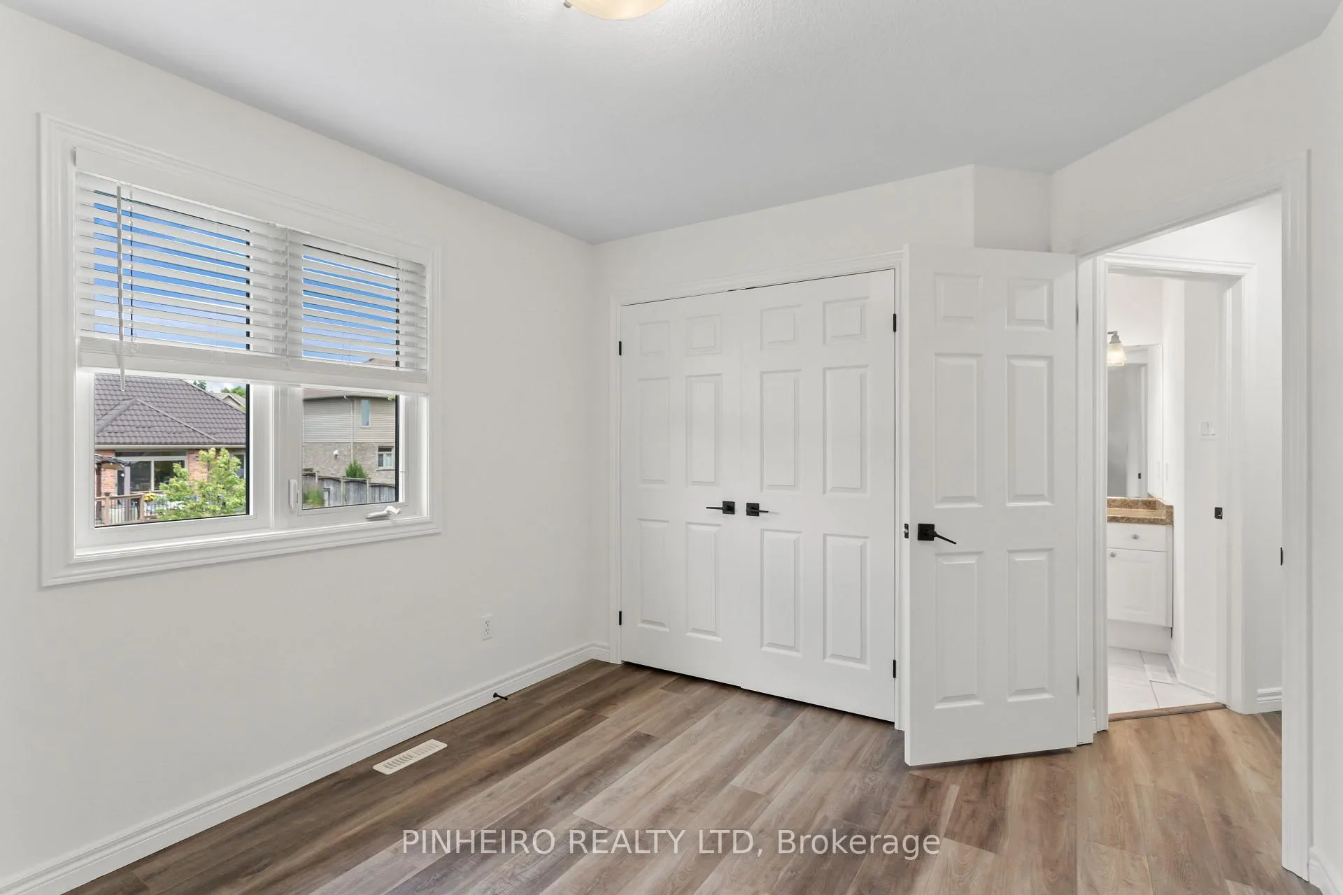 Photo 13 of 454 Cottontail Crescent, London, North B — HOMEH