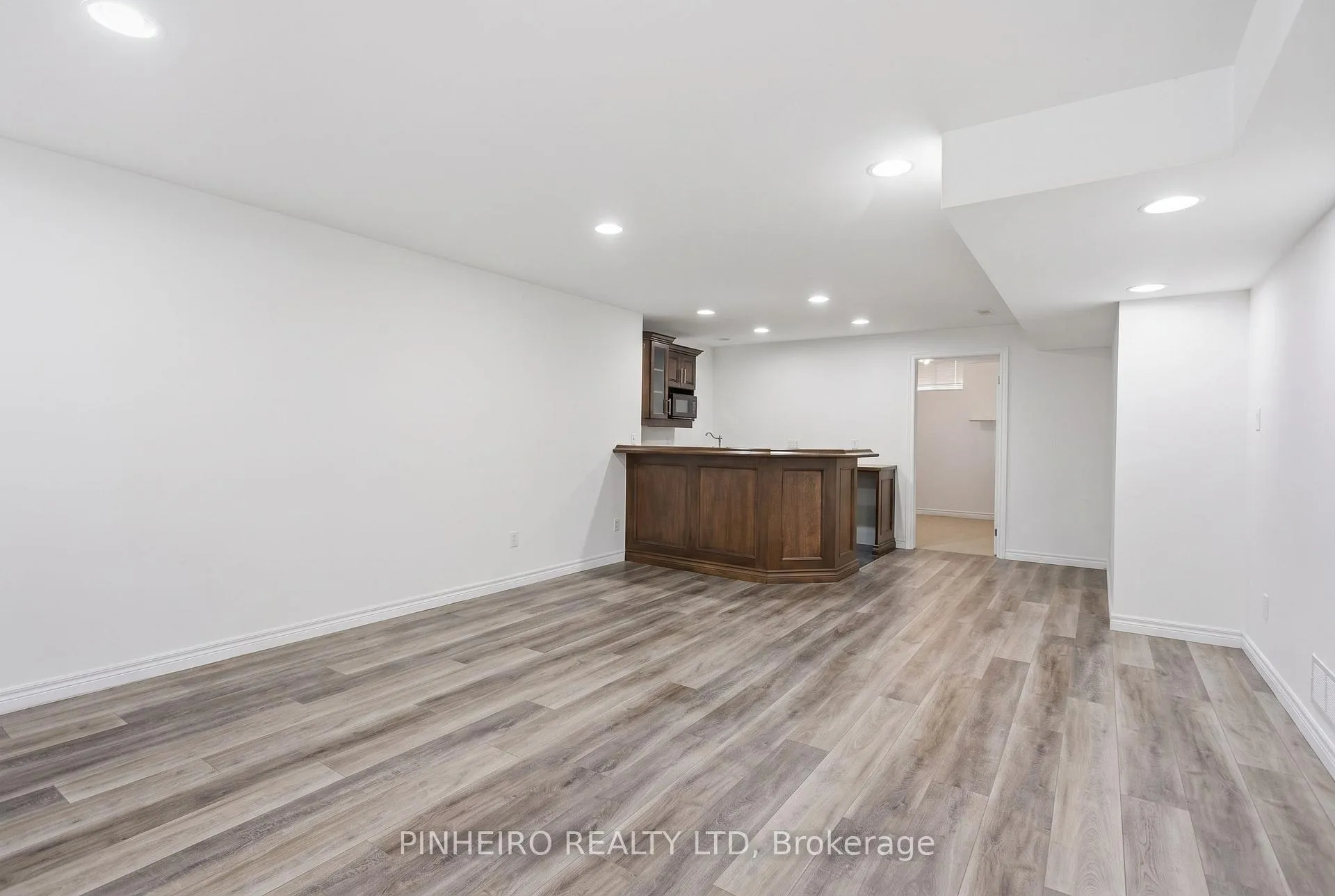 Photo 23 of 454 Cottontail Crescent, London, North B — HOMEH