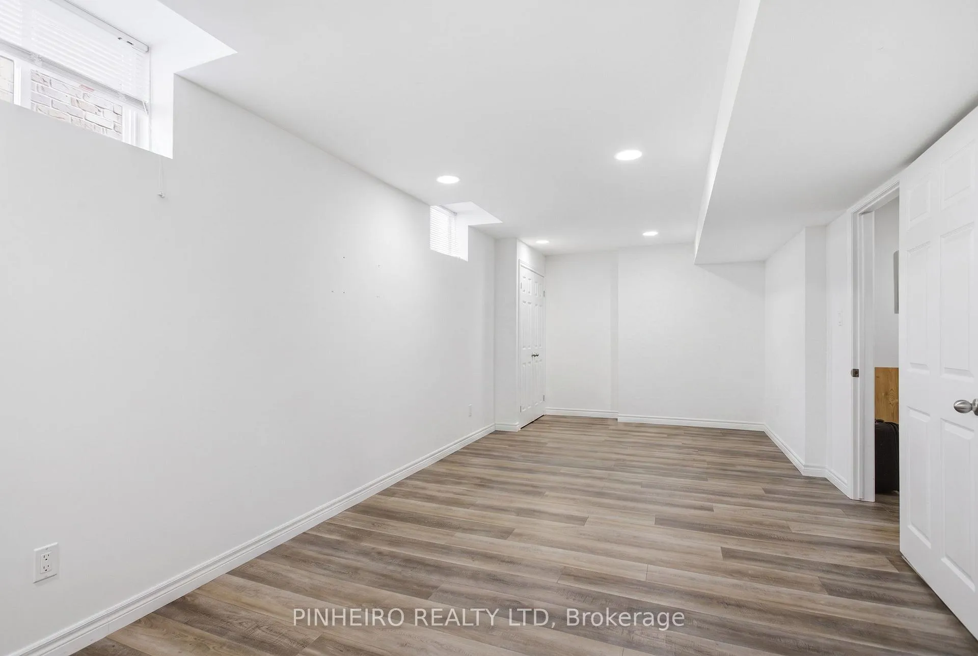 Photo 26 of 454 Cottontail Crescent, London, North B — HOMEH