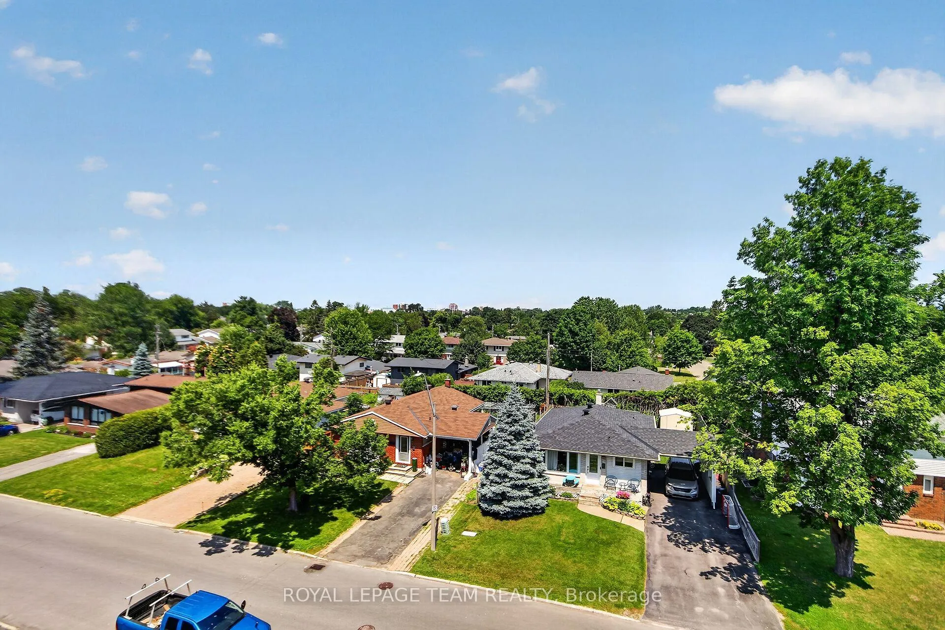 Photo 37 of 2706 Draper Avenue, Ottawa, Redwood Park — HOMEH