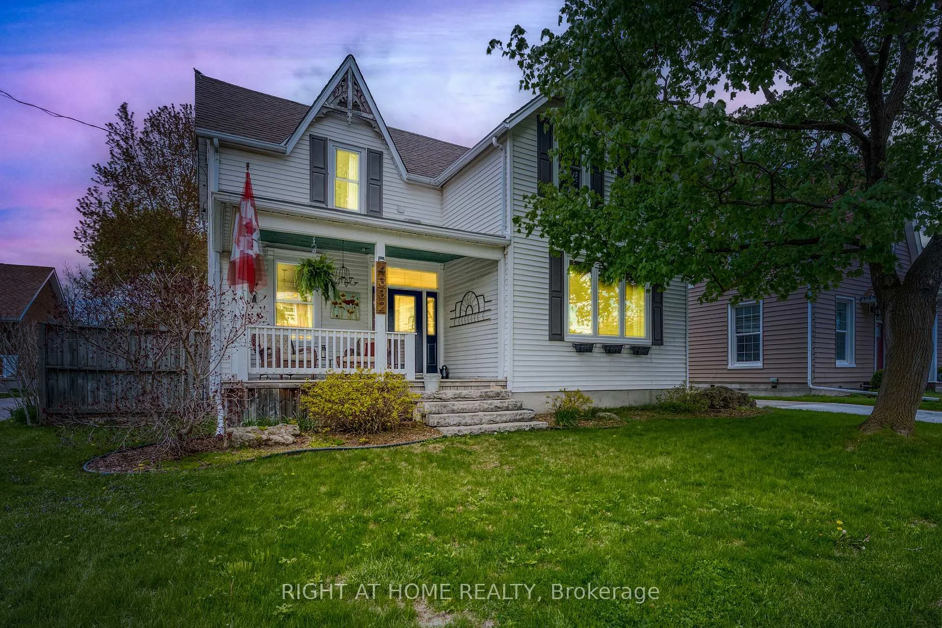 Photo 2 of 4332 Petrolia Line, Enniskillen, Petrolia — HOMEH