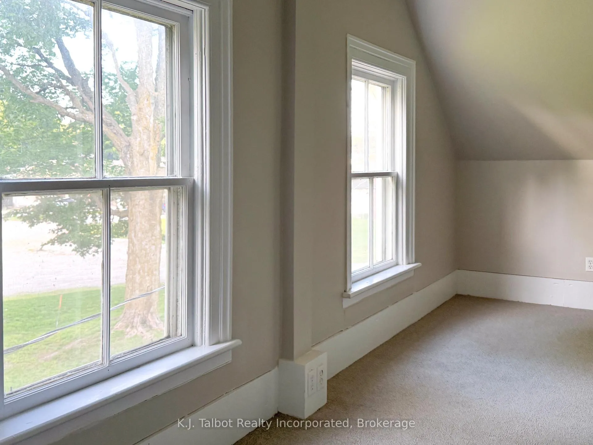 Photo 21 of 600 Fishleigh Street, Huron East, Brussels — HOMEH