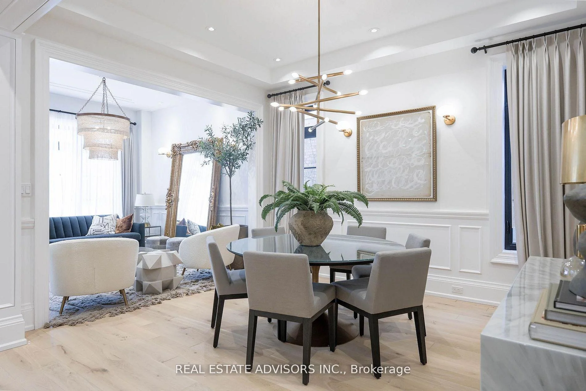 Photo 12 of 20 Arrowstook Road, North York, Bayview Village — HOMEH