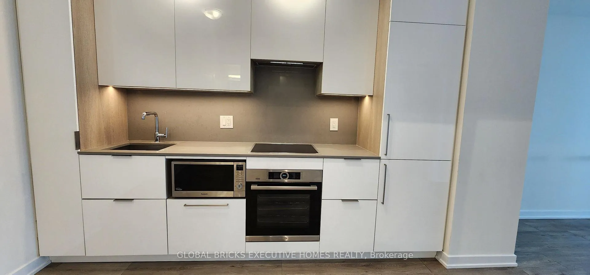 Photo 6 of Unit 4503, 28 Freeland Street, Toronto, Waterfront Communities — HOMEH
