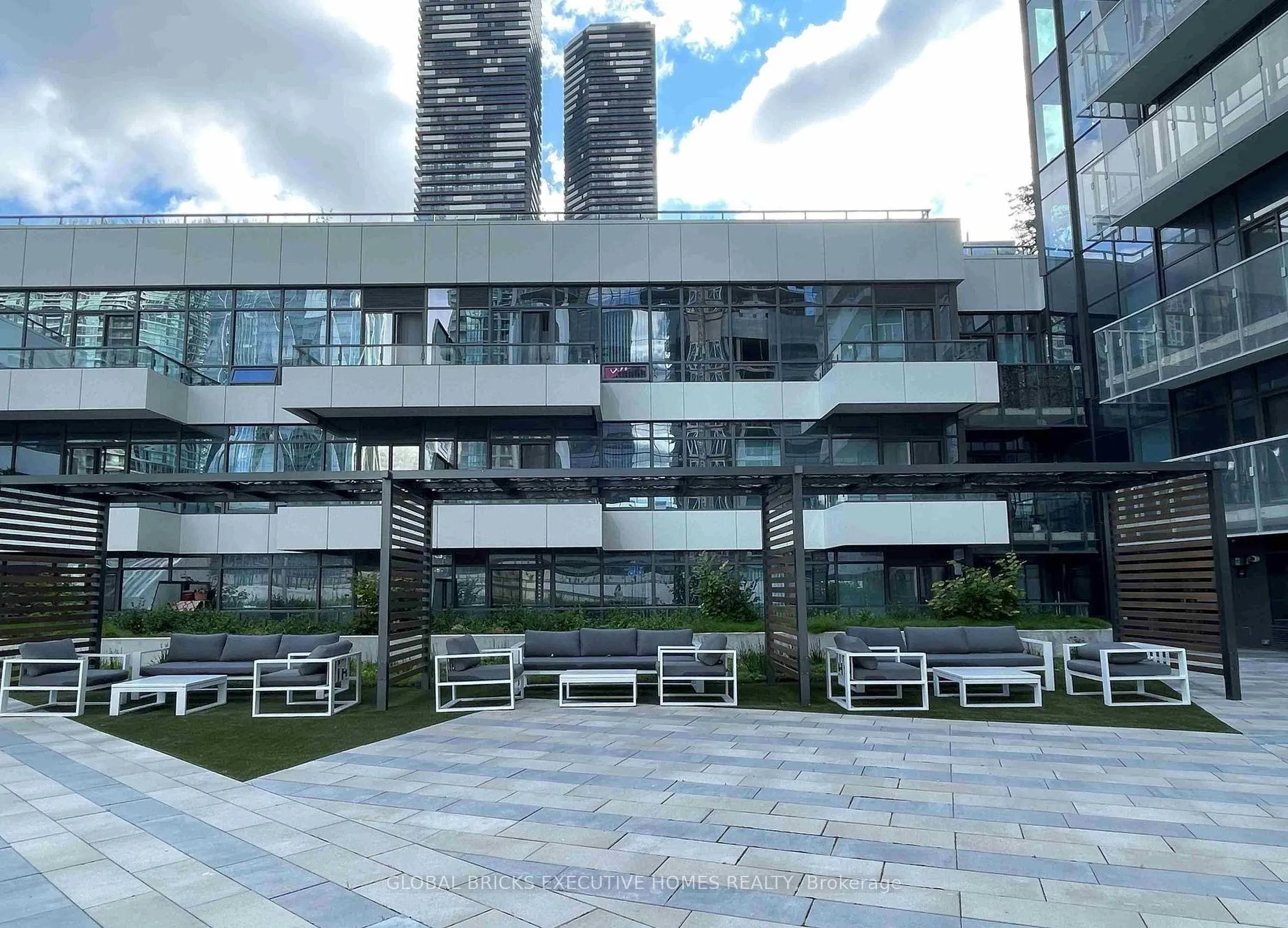 Photo 16 of Unit 4503, 28 Freeland Street, Toronto, Waterfront Communities — HOMEH