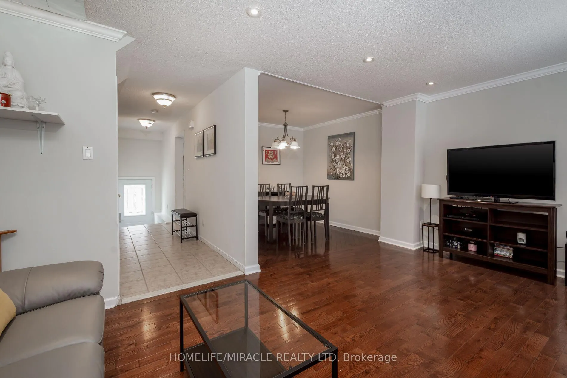 Photo 8 of Unit 51, 70 Moregate Crescent, Brampton, Central Park — HOMEH