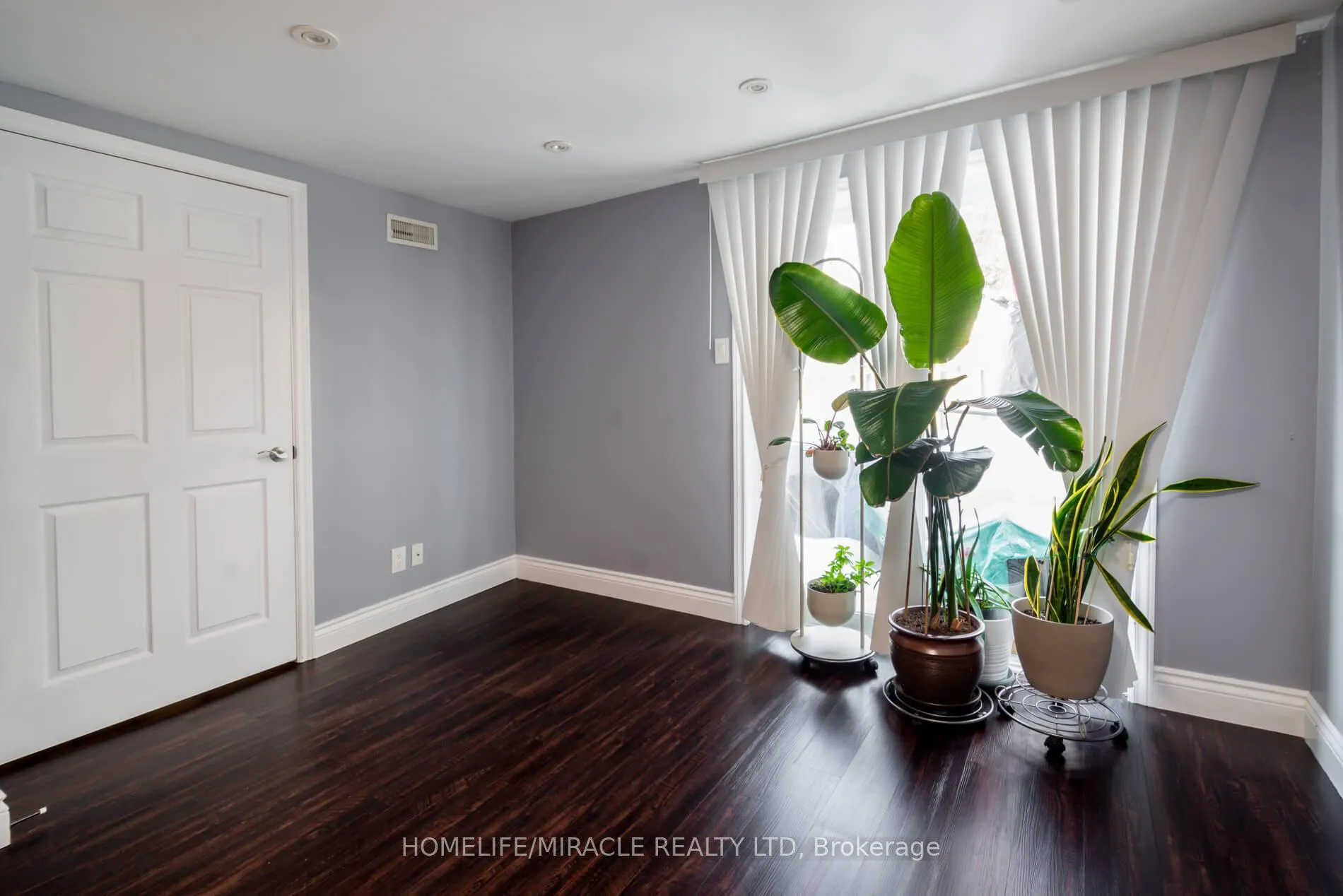 Photo 29 of Unit 51, 70 Moregate Crescent, Brampton, Central Park — HOMEH