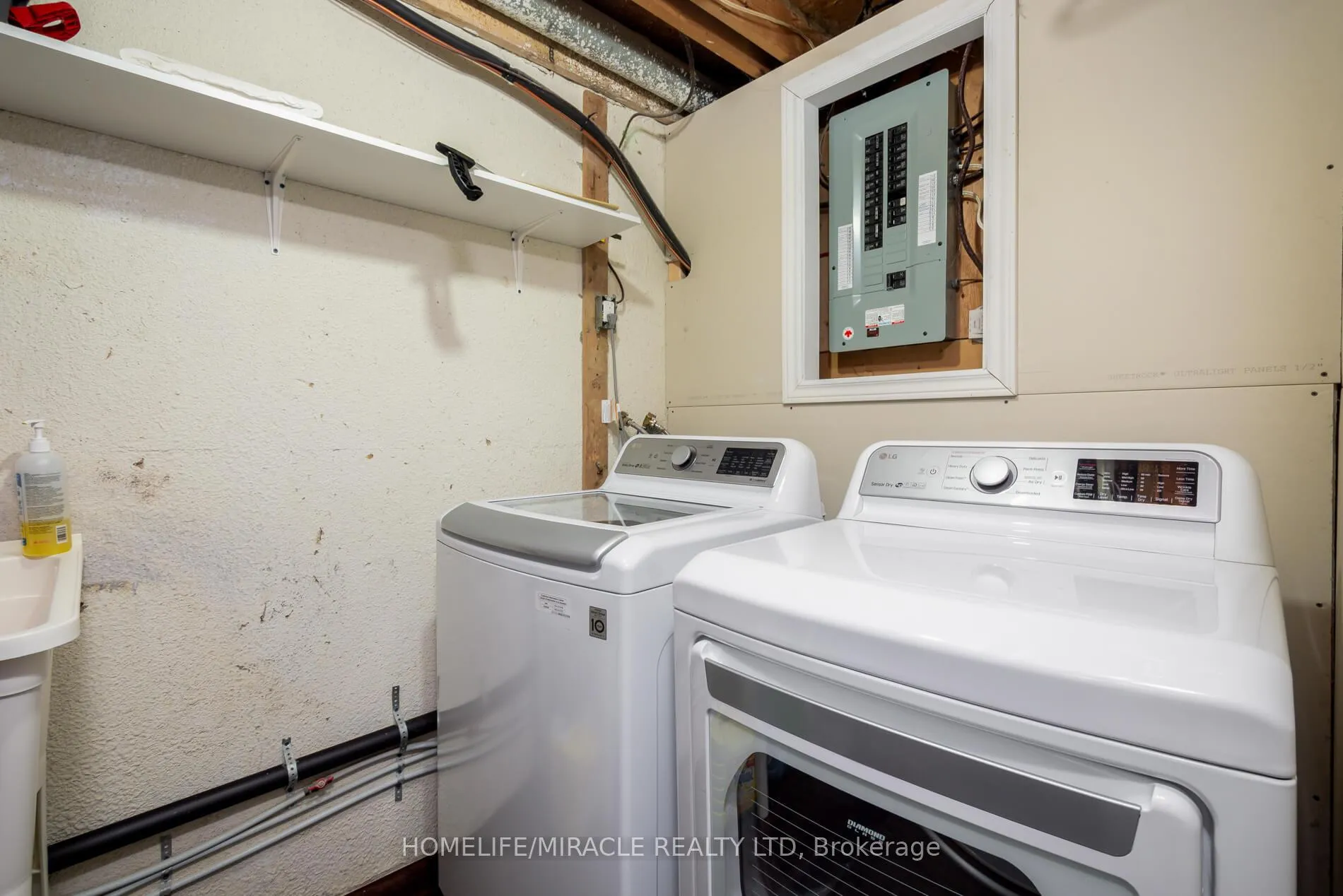 Photo 31 of Unit 51, 70 Moregate Crescent, Brampton, Central Park — HOMEH