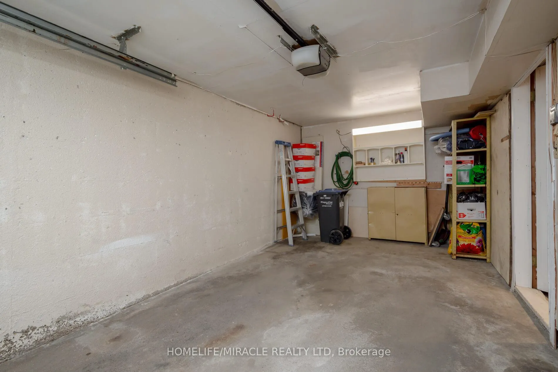 Photo 33 of Unit 51, 70 Moregate Crescent, Brampton, Central Park — HOMEH